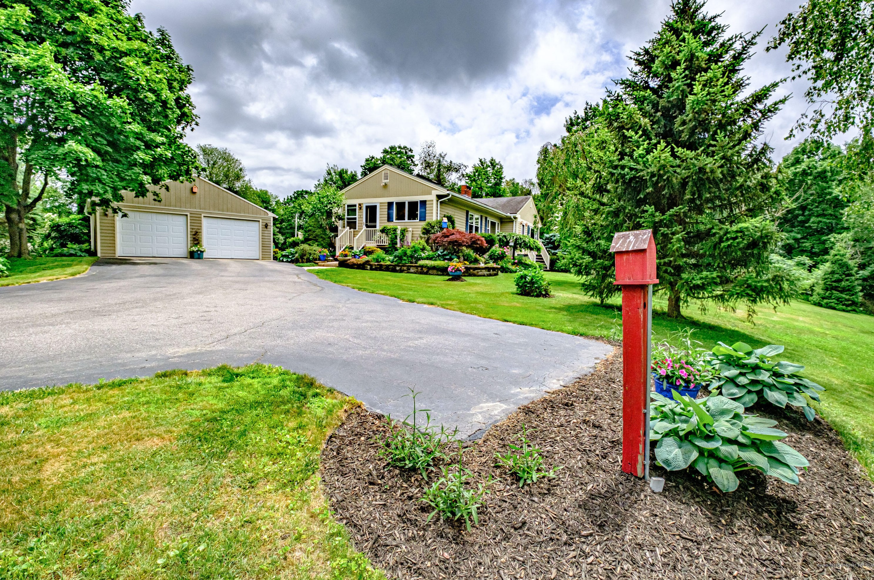 1 Caron St, Portland, ME 04103-2218