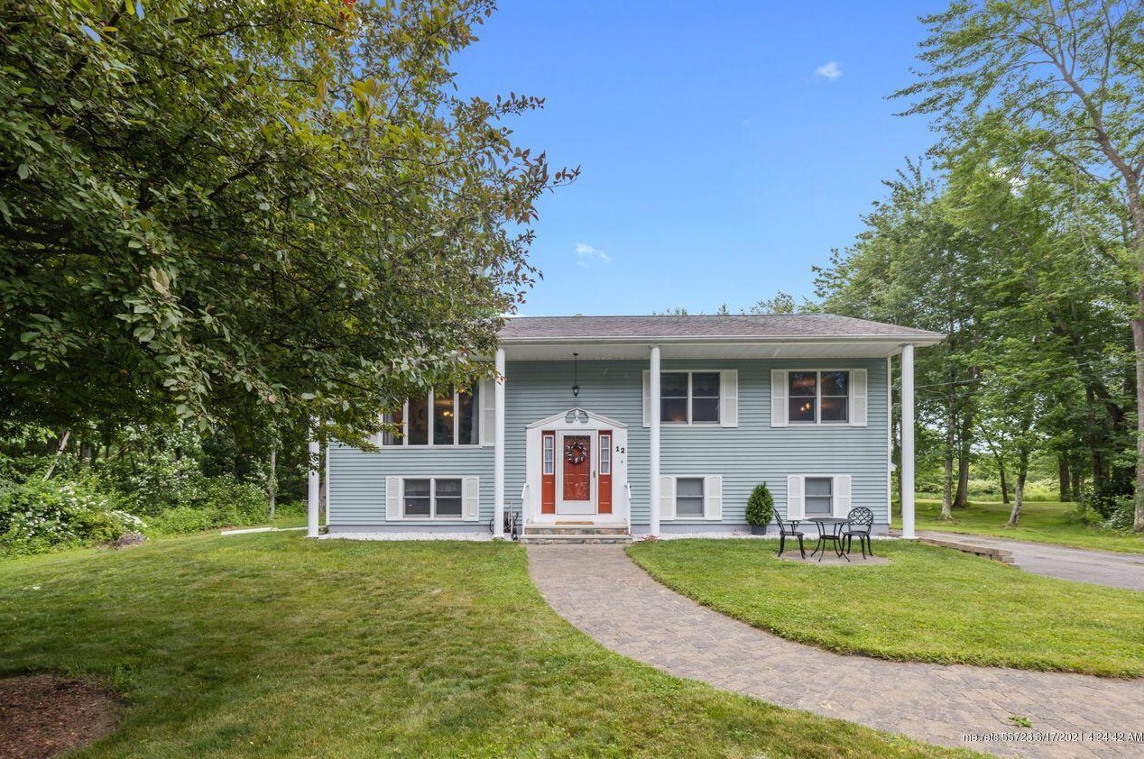 12 Grenier Ave, Biddeford, ME 04005