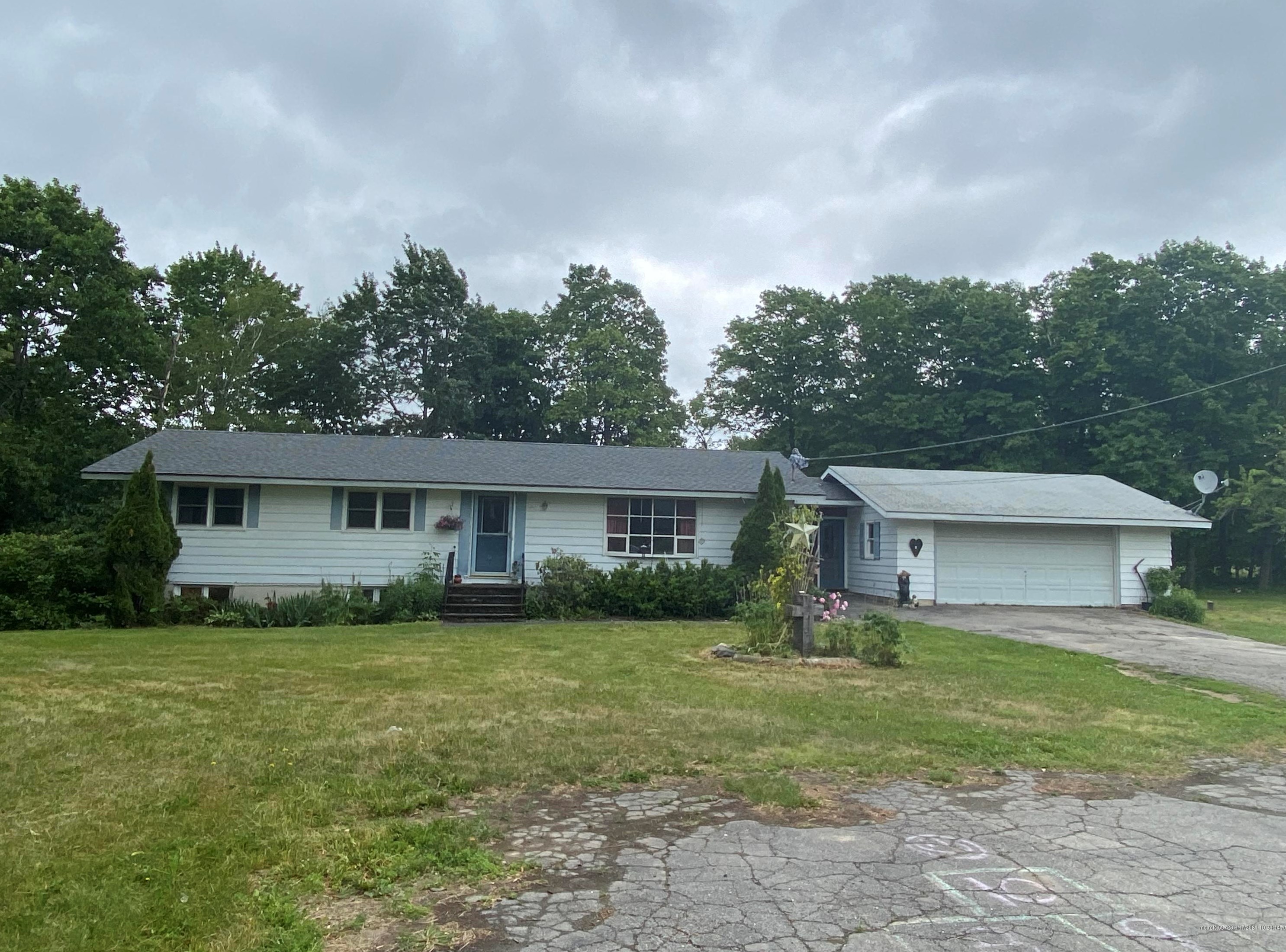 2371 Union St, Bangor, ME 04401