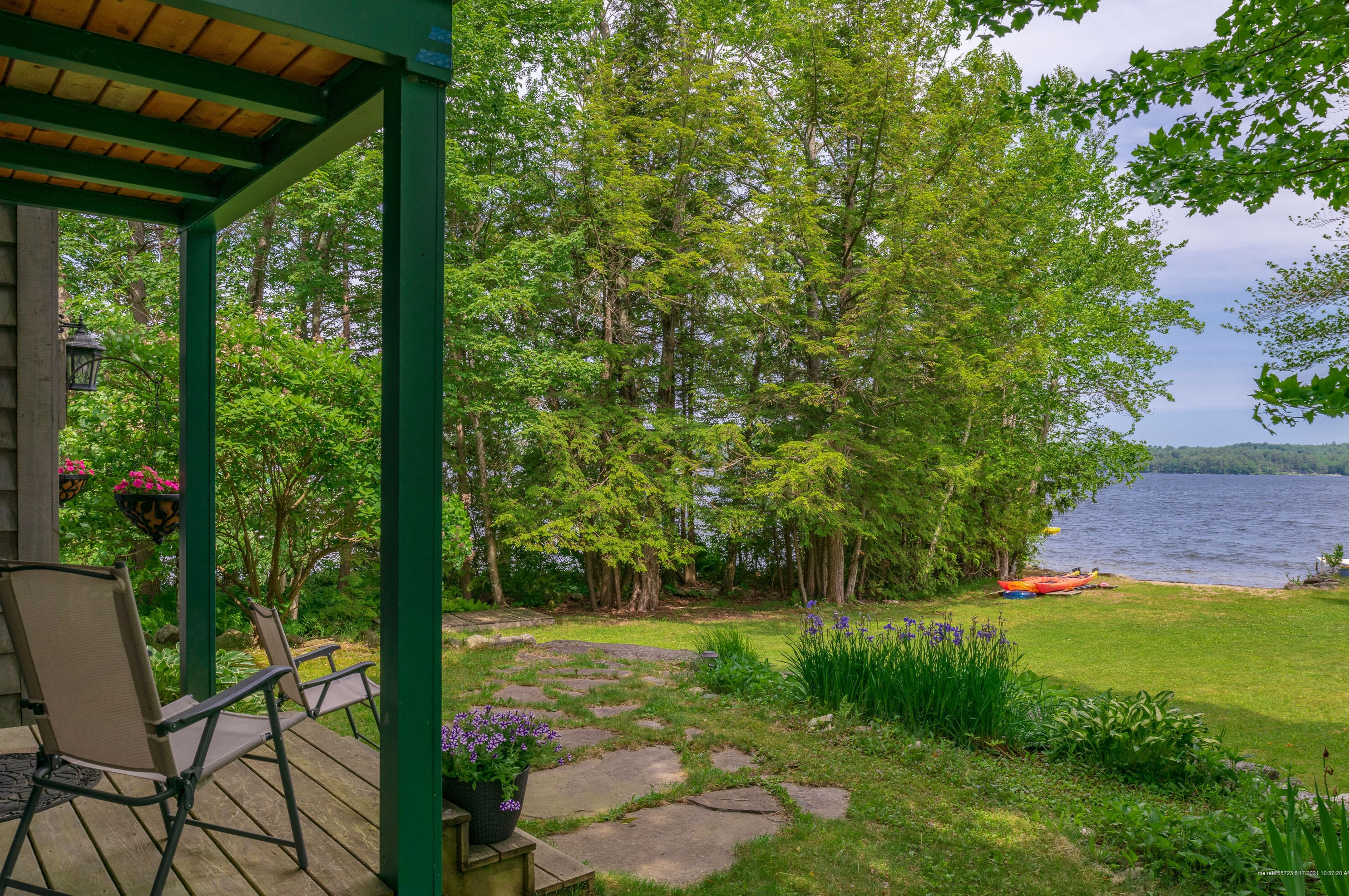 557 Peacepipe Dr, Litchfield, ME 04350