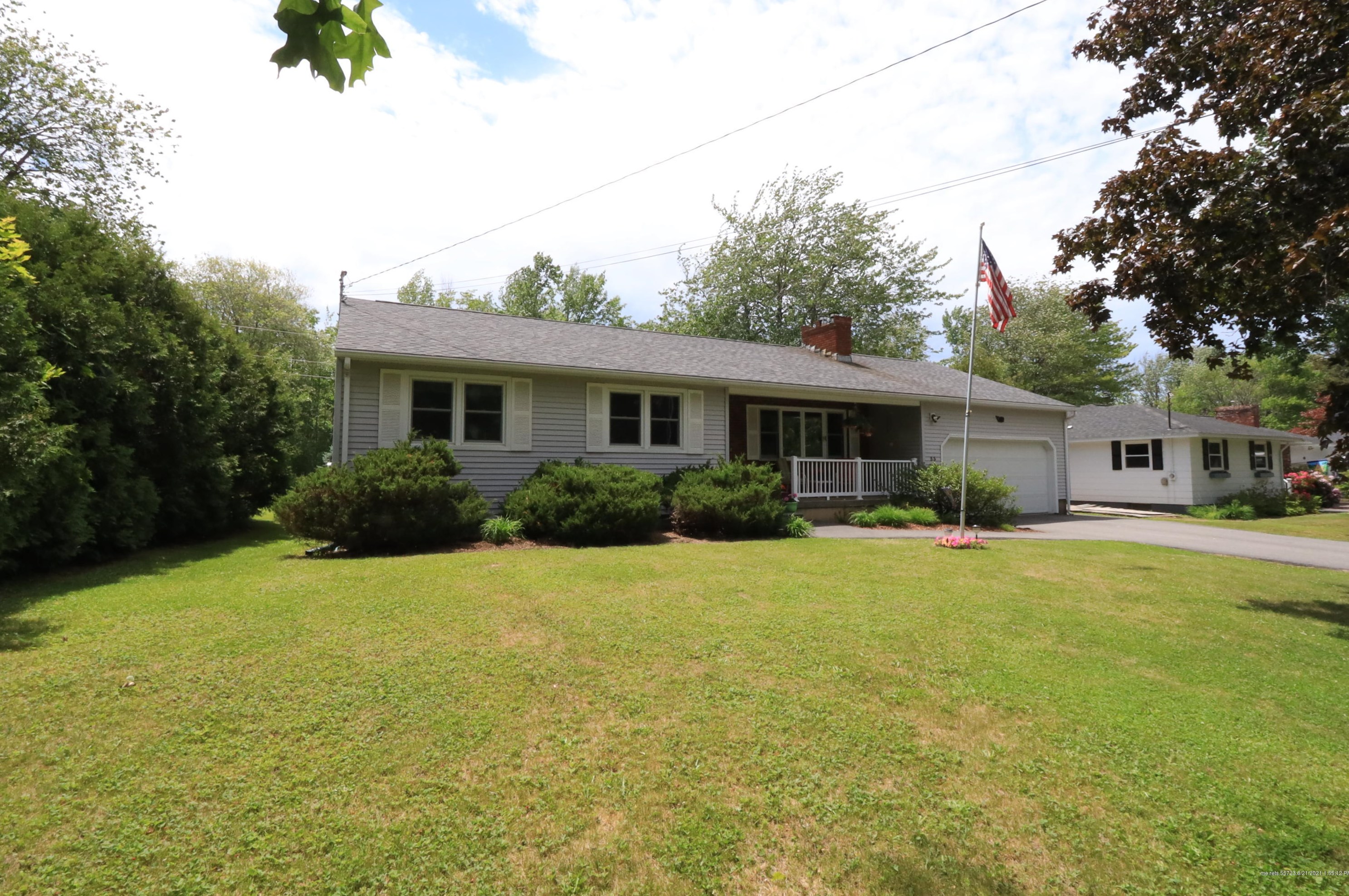 53 Alan A Dale Rd, Brewer, ME 04412