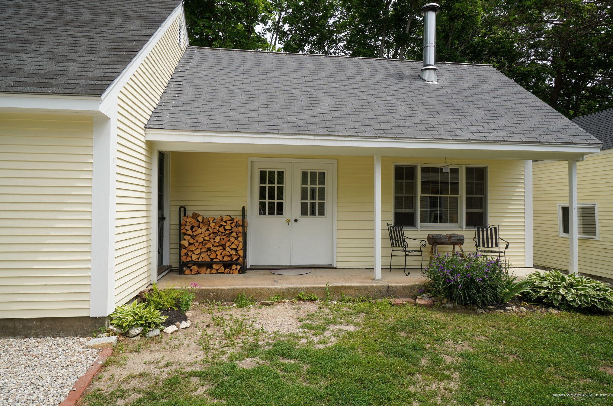 267 Foreside Rd, Portland ME  04105-1729 exterior