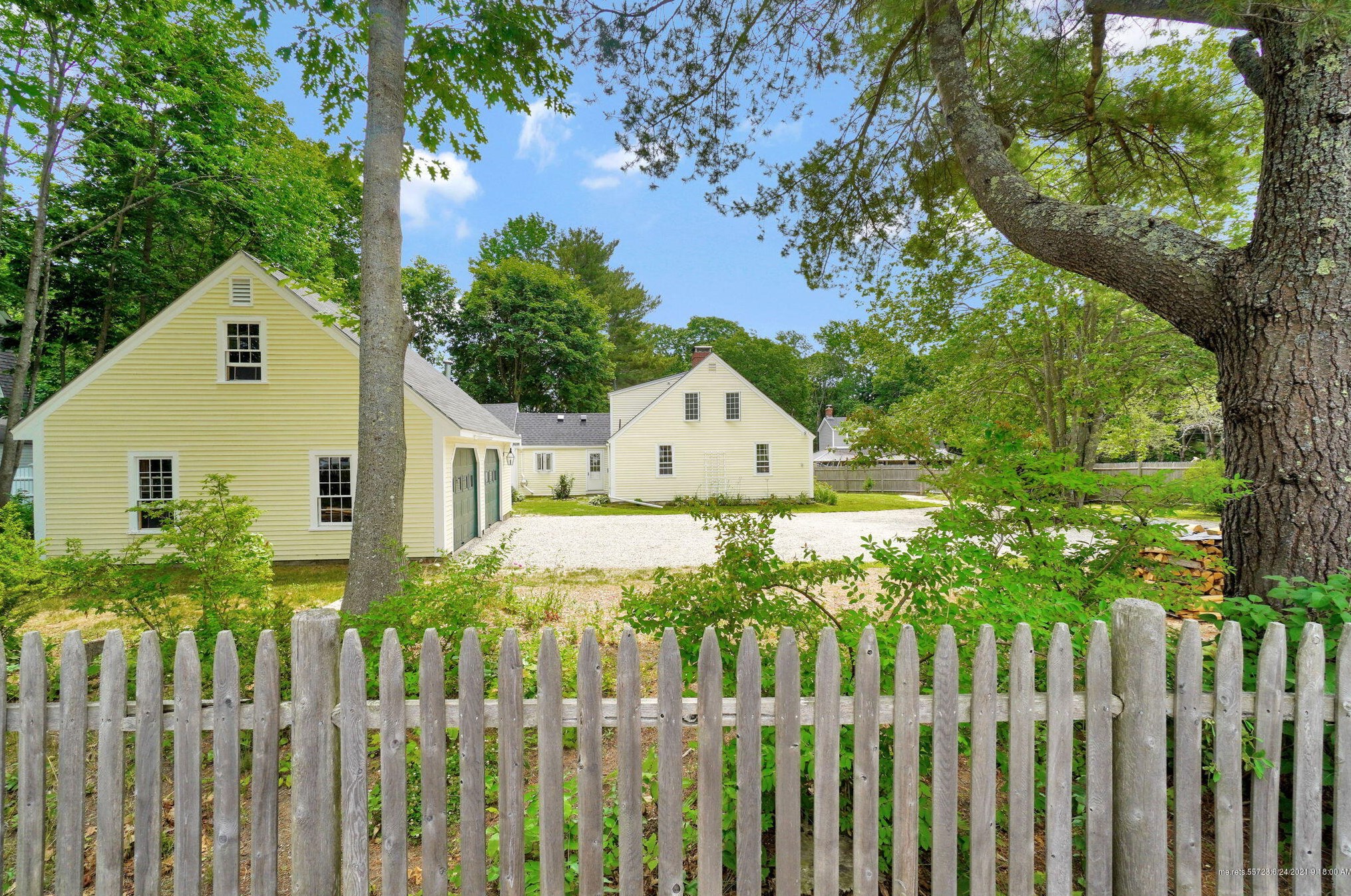 267 Foreside Rd, Portland ME  04105-1729 exterior