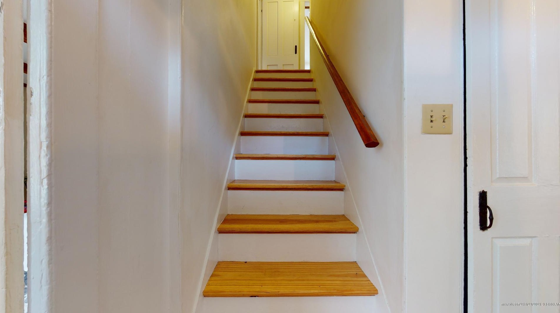 267 Foreside Rd, Portland ME  04105-1729 exterior