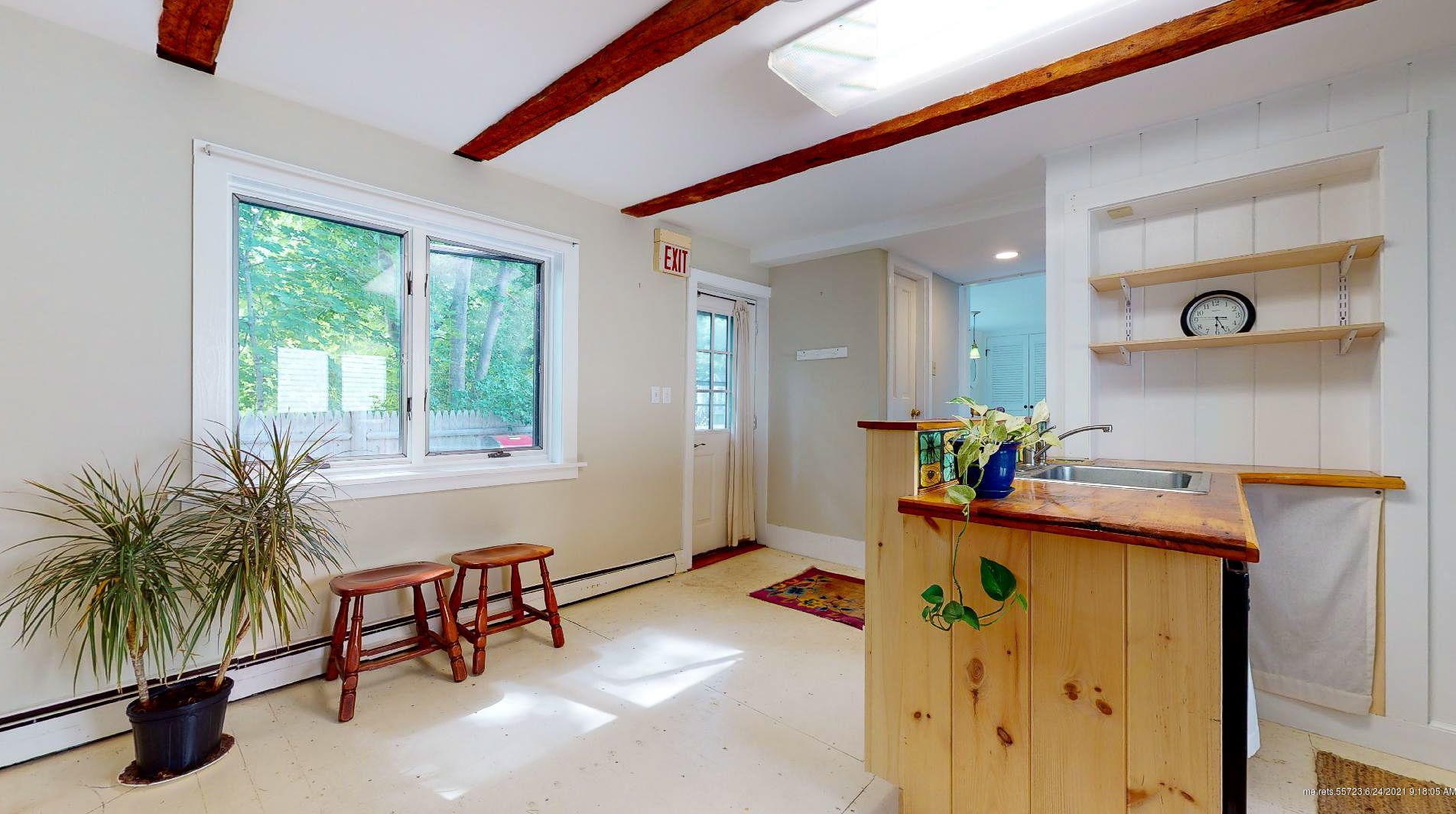 267 Foreside Rd, Portland ME  04105-1729 exterior