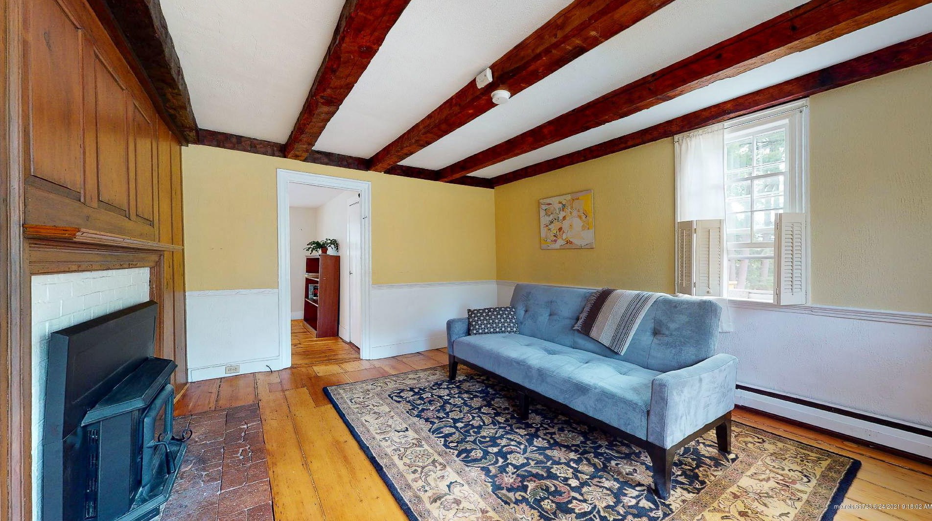 267 Foreside Rd, Portland ME  04105-1729 exterior