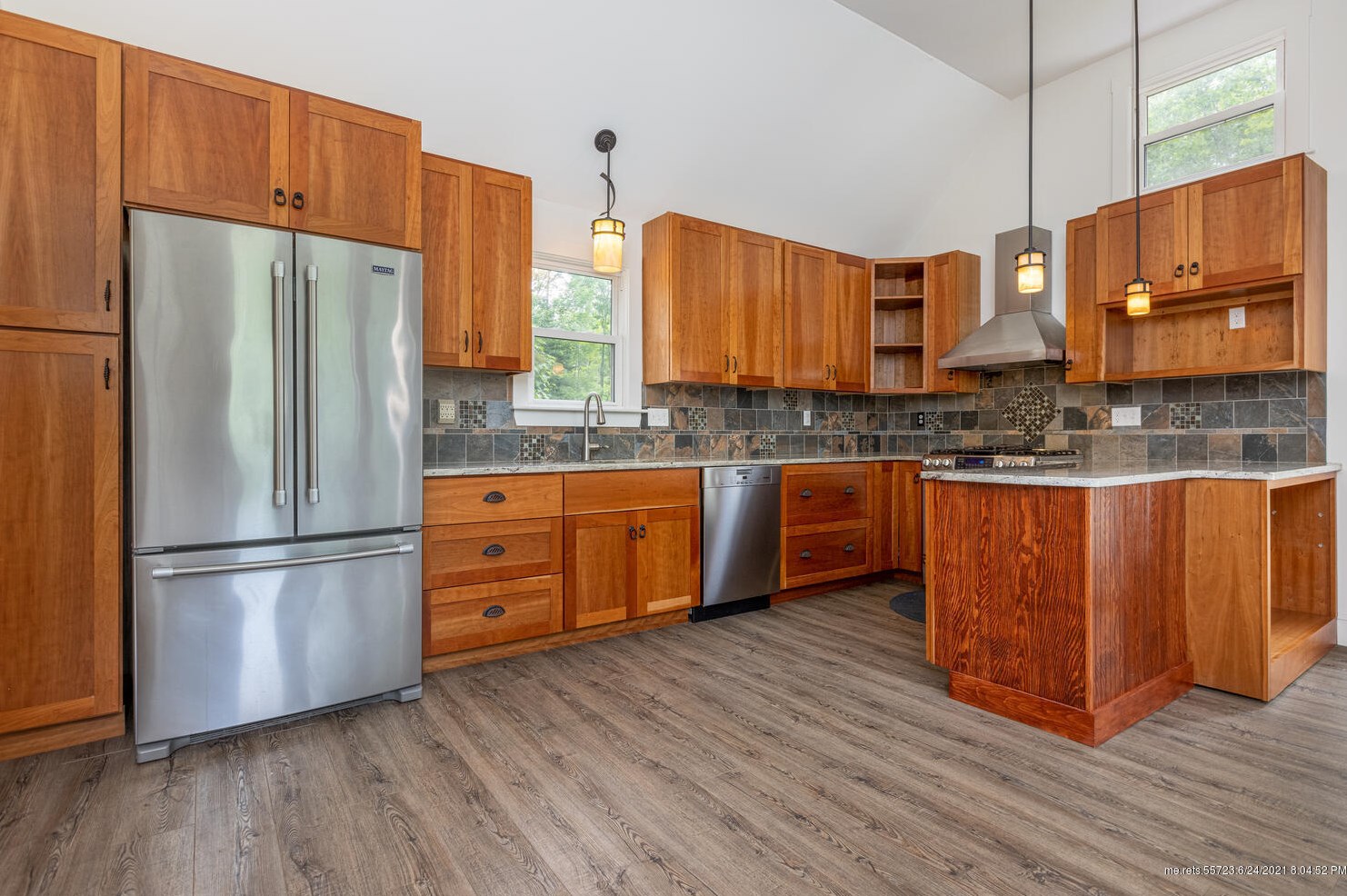 1 Thebeau Ln, Freeport, ME 04032