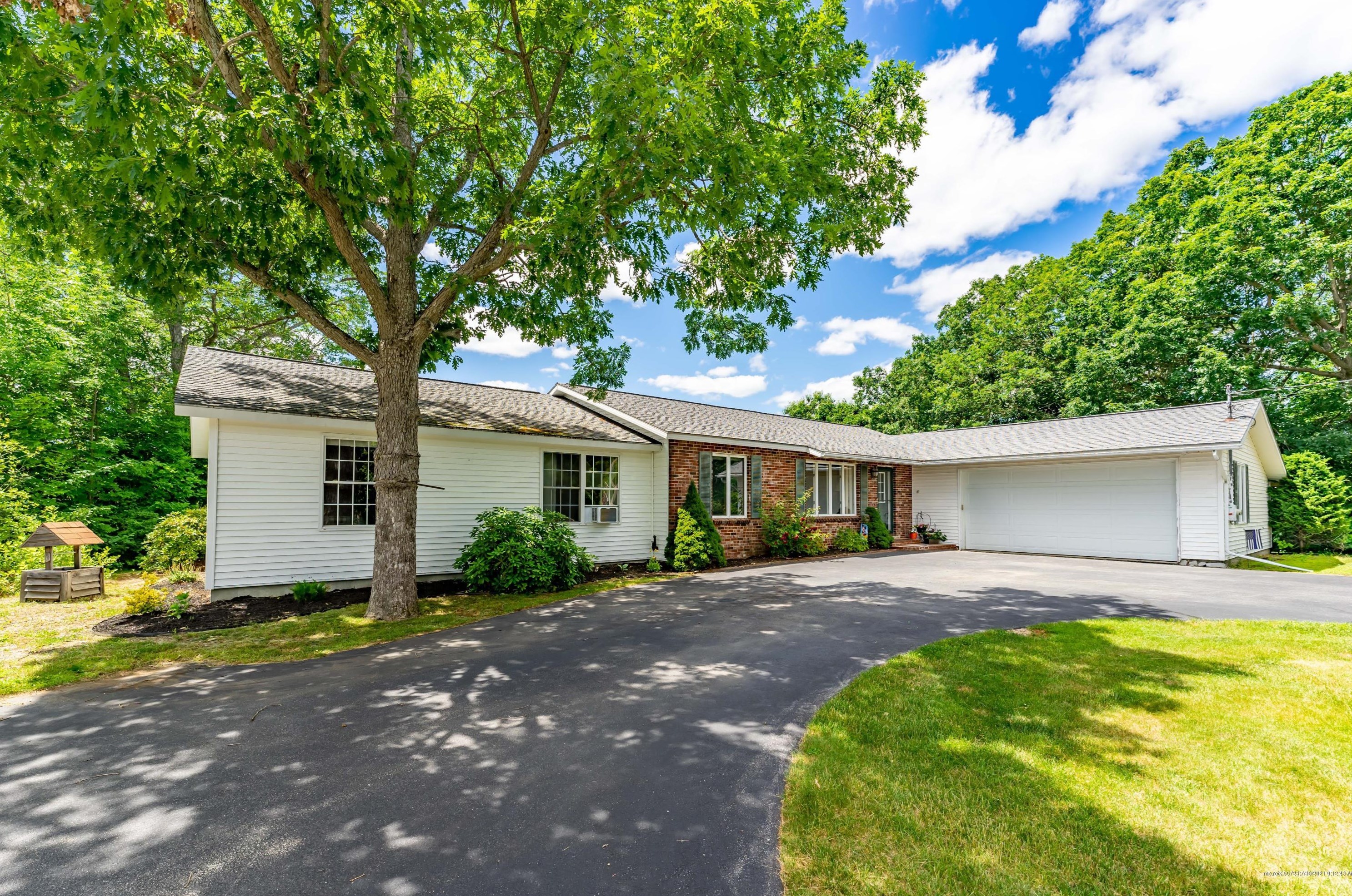 5 Westview St, Augusta, ME 04330