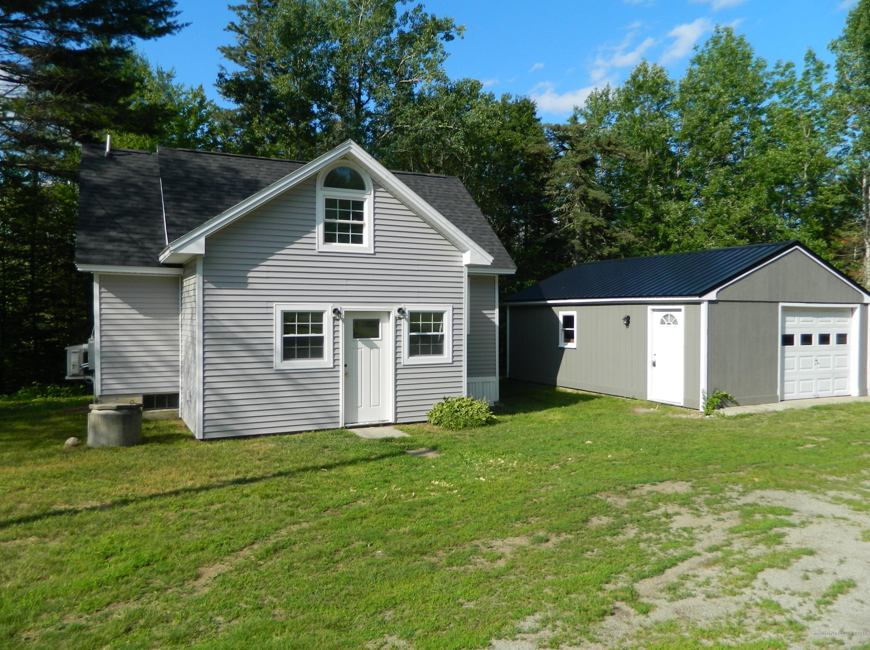 369 Muskrat Farm Rd, Prospect, ME 04981