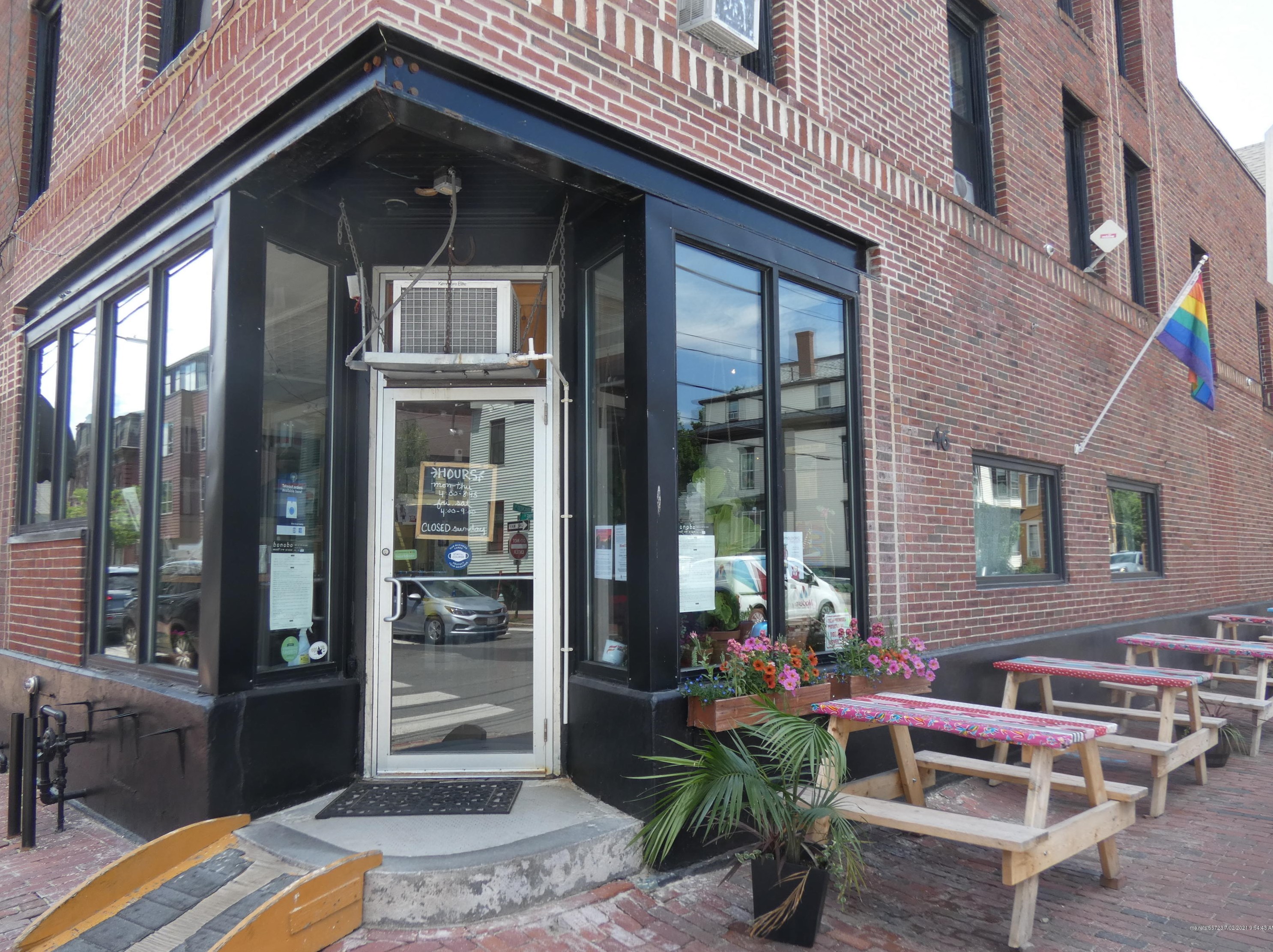 22 Pine St, Portland ME  04106-1531 exterior