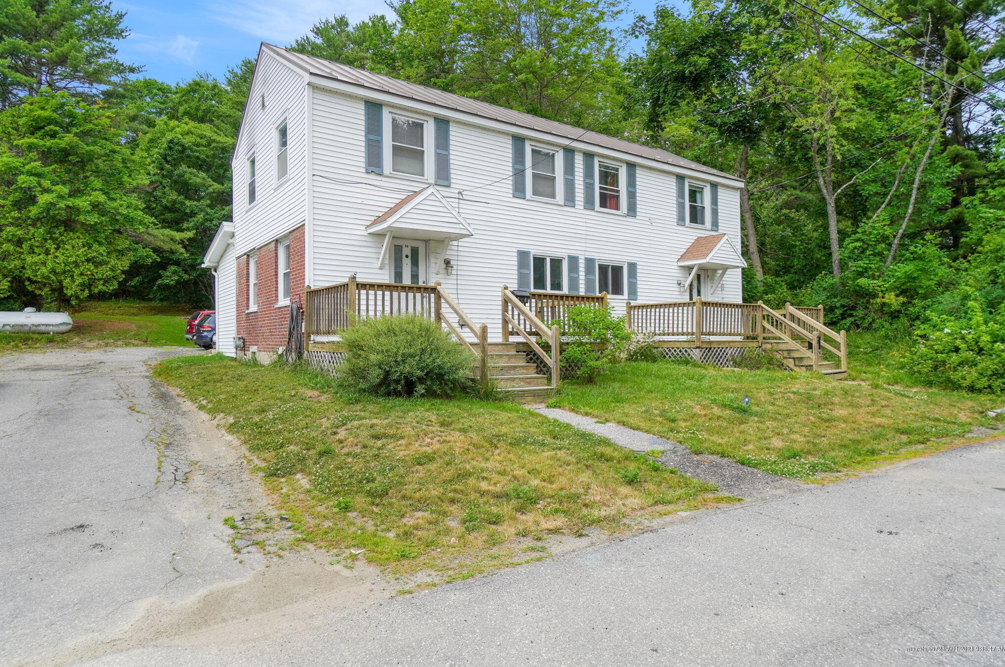 66 Heath Ln, Bath, ME 04530 exterior
