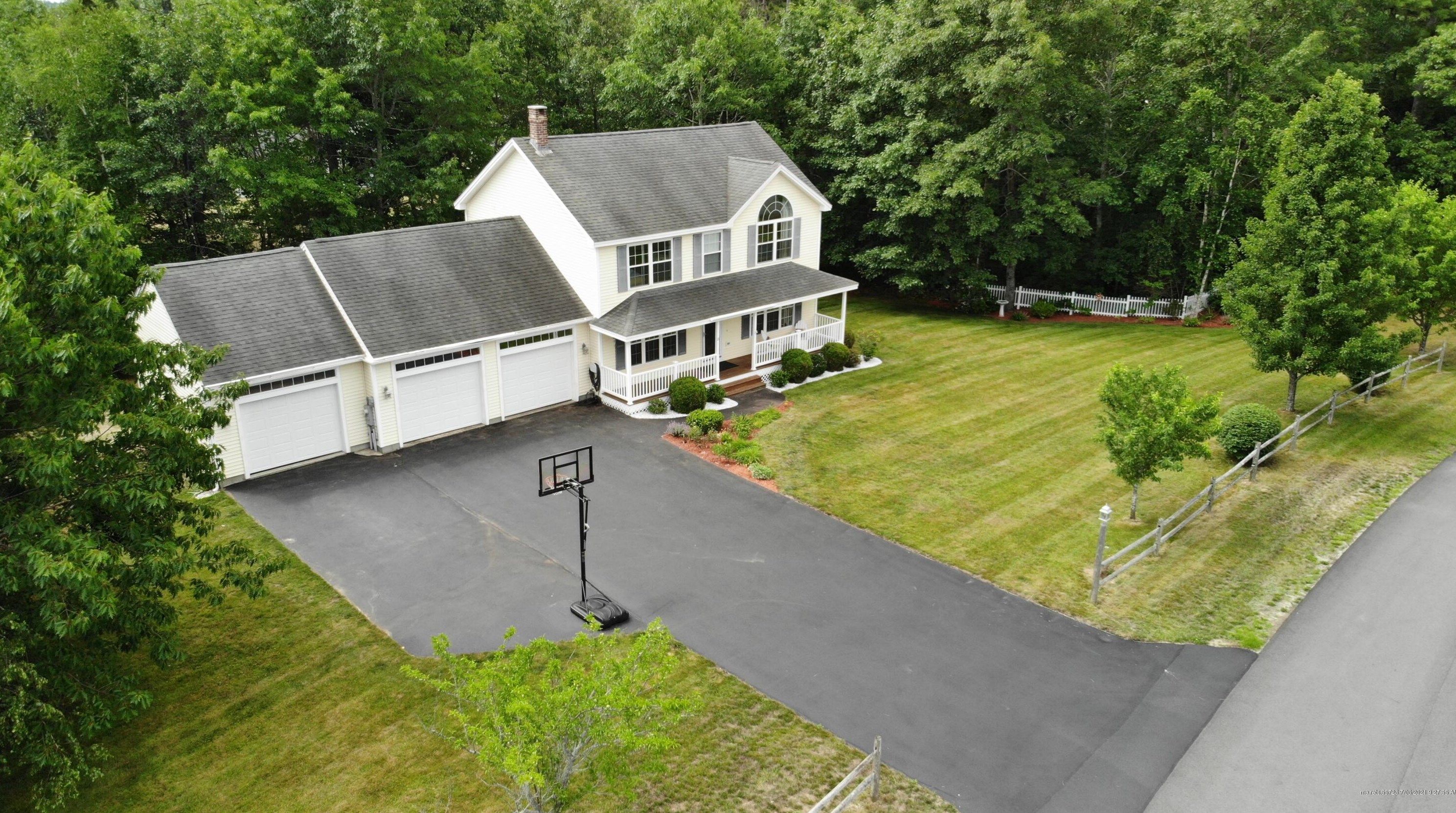 21 Annies Way, Gorham ME  04038-2391 exterior