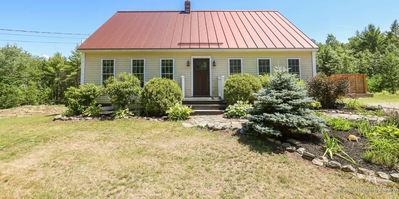 155 Boots And Saddle Rd, Palermo, ME 04354-7242