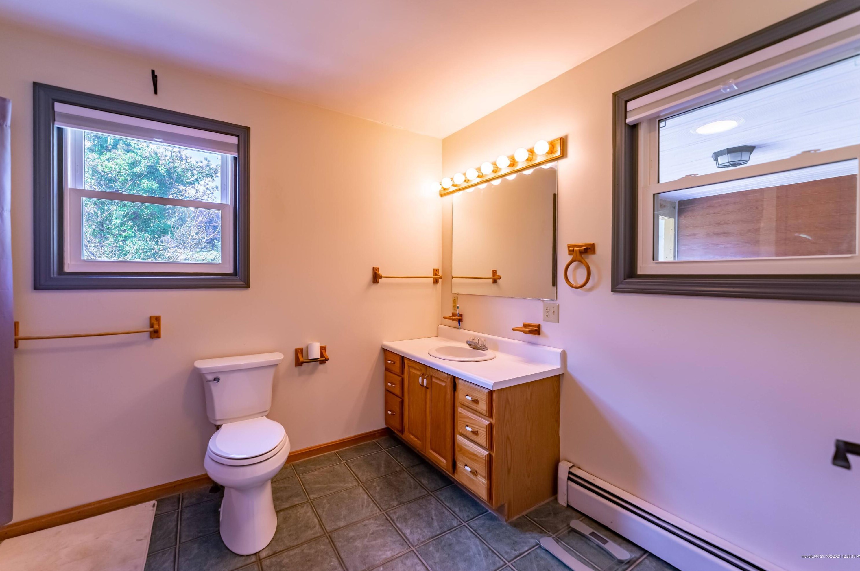 1520 Main St, Readfield ME  04355-4107 exterior