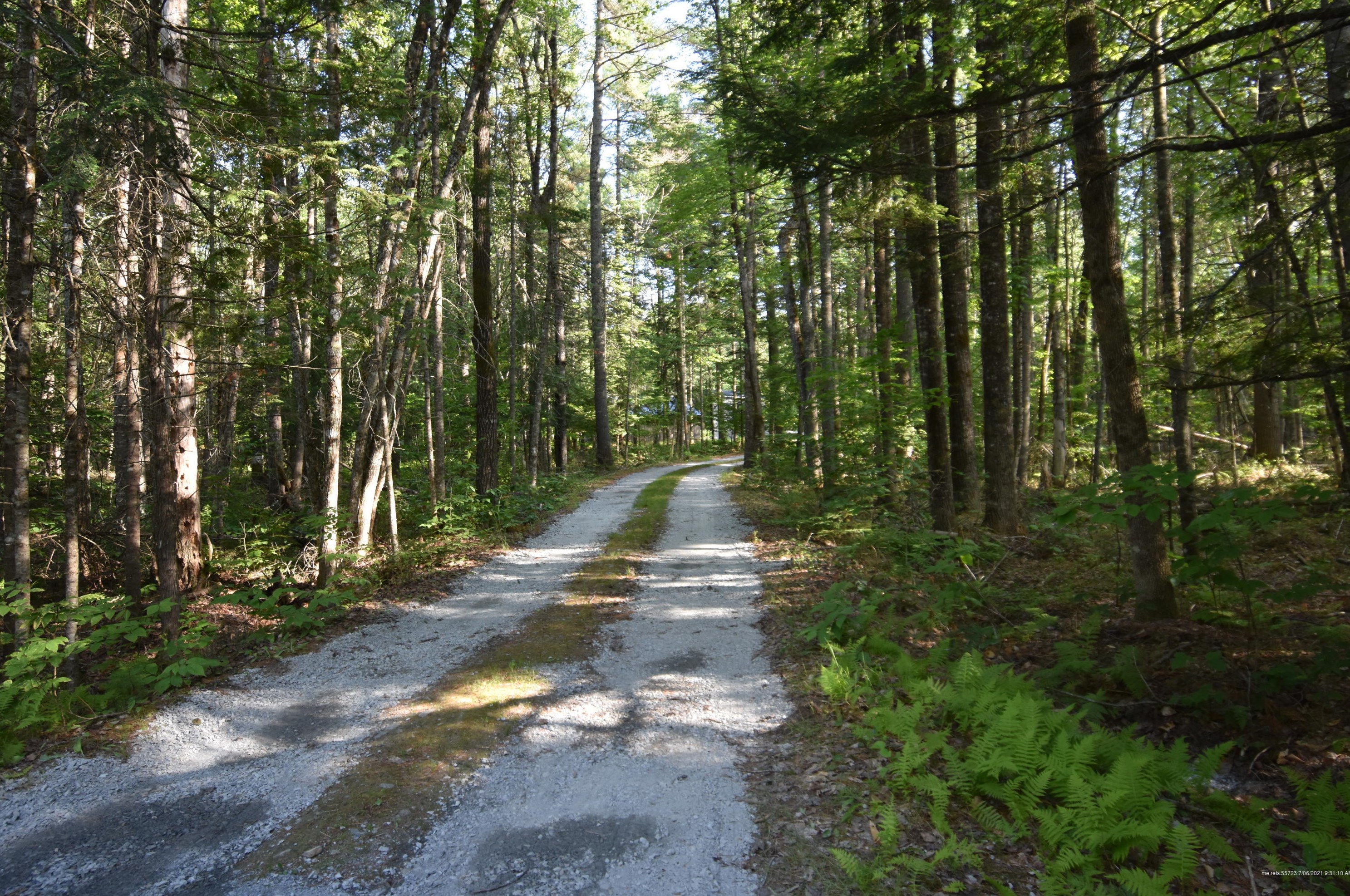 173 Denbow Rd, Saint Albans, ME 04971