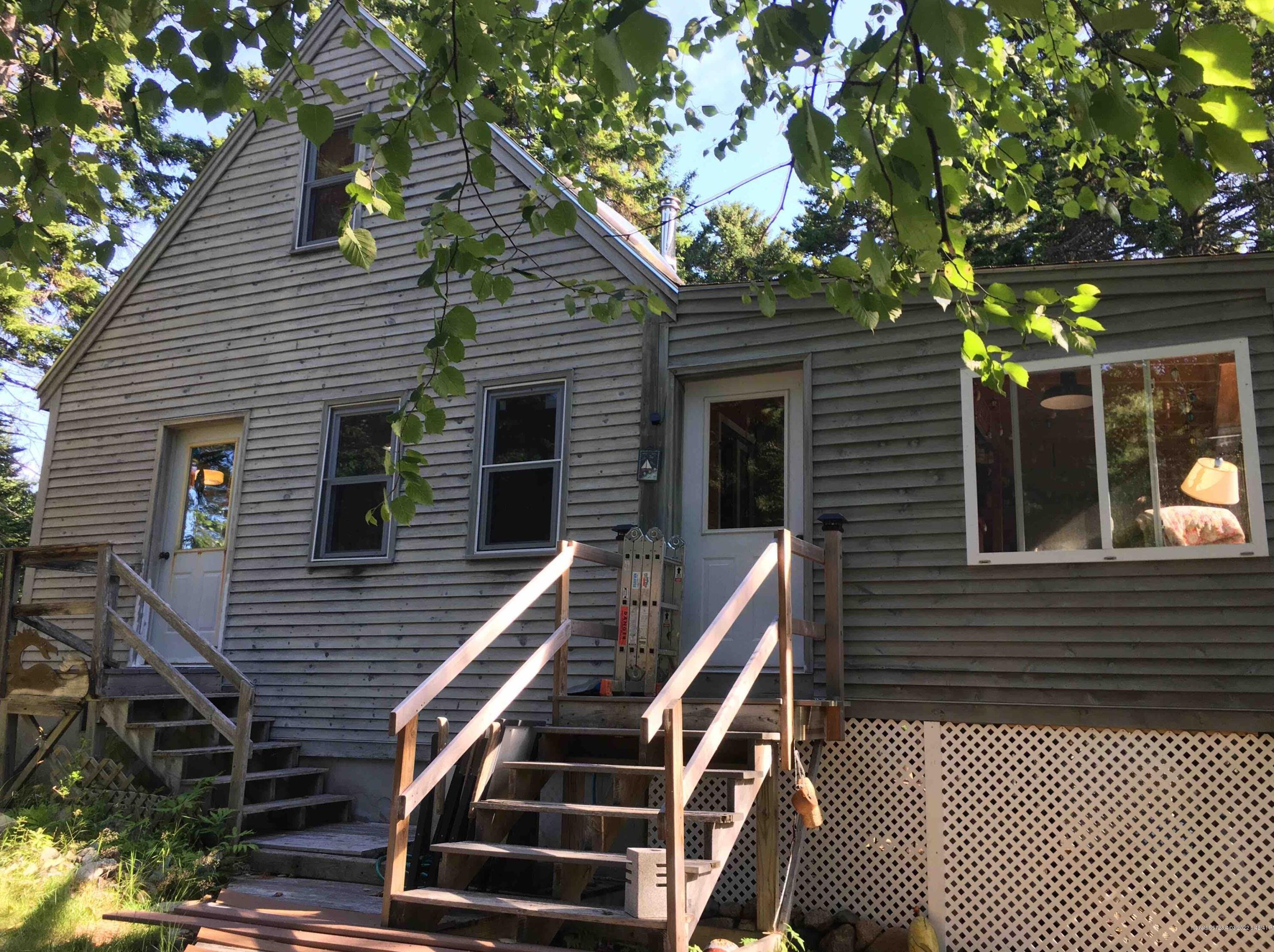 140 Boy Scout Point Rd, Vinalhaven, ME 04863