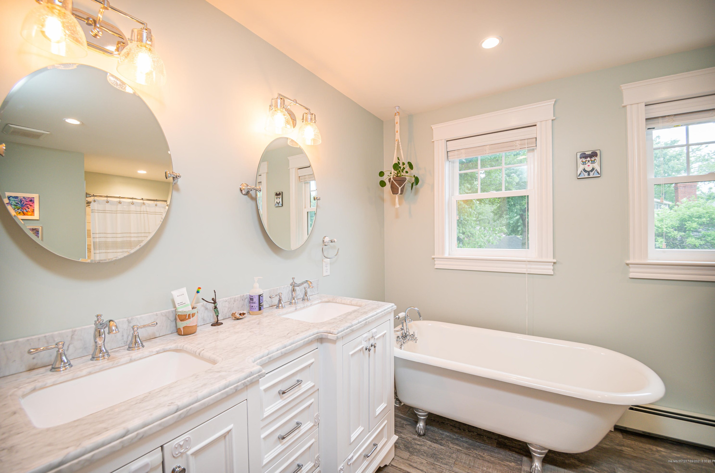 10 Stone Dr, Portland ME  04106-5006 exterior