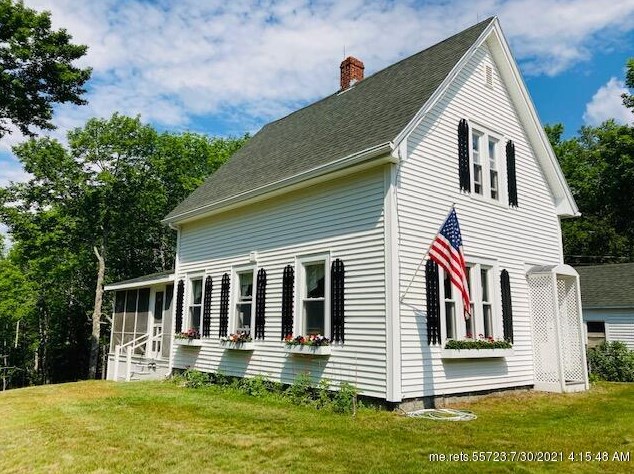 455 Point Rd, Hancock, ME 04640