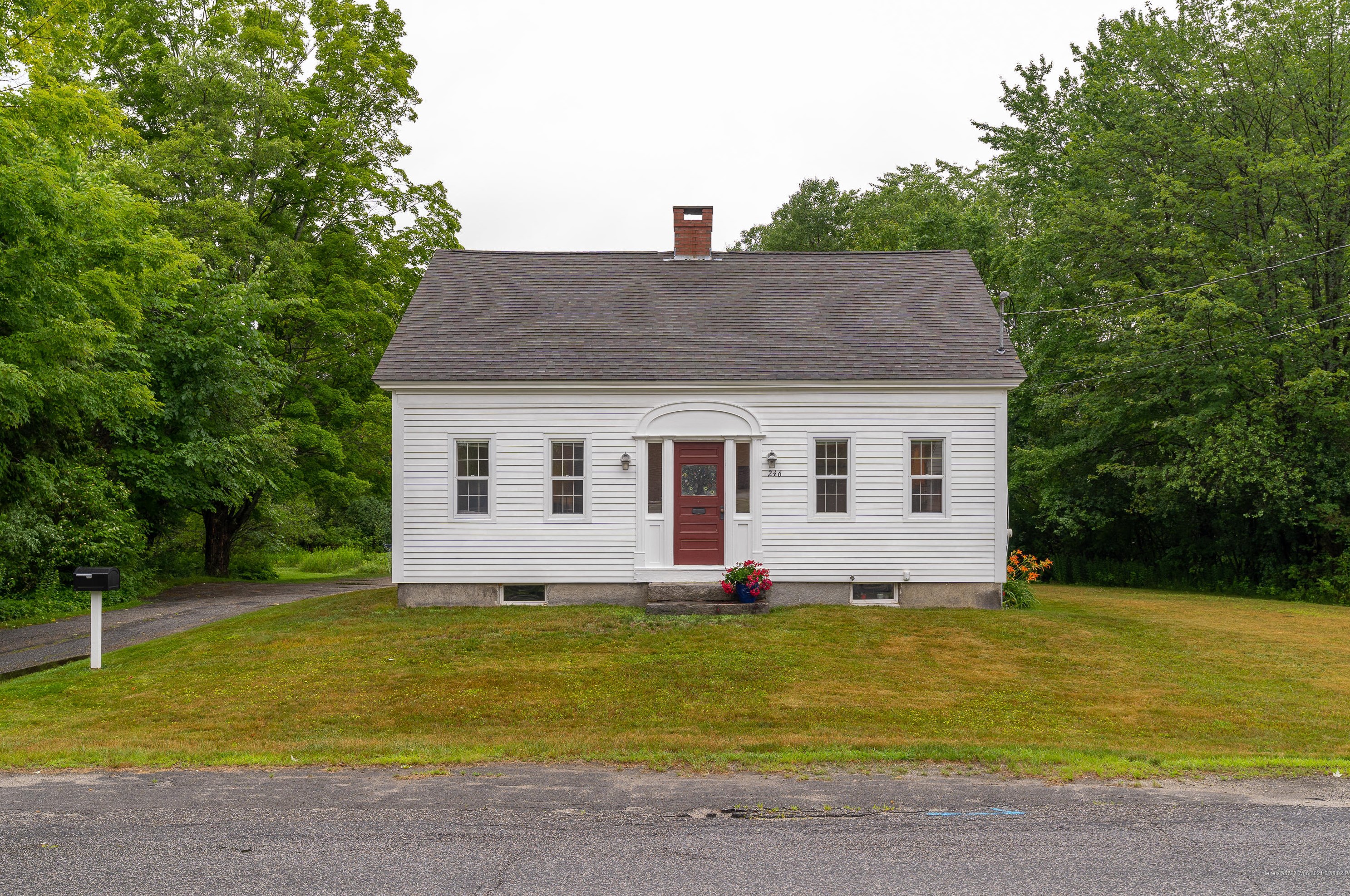 246 E Elm St, Yarmouth, ME 04096