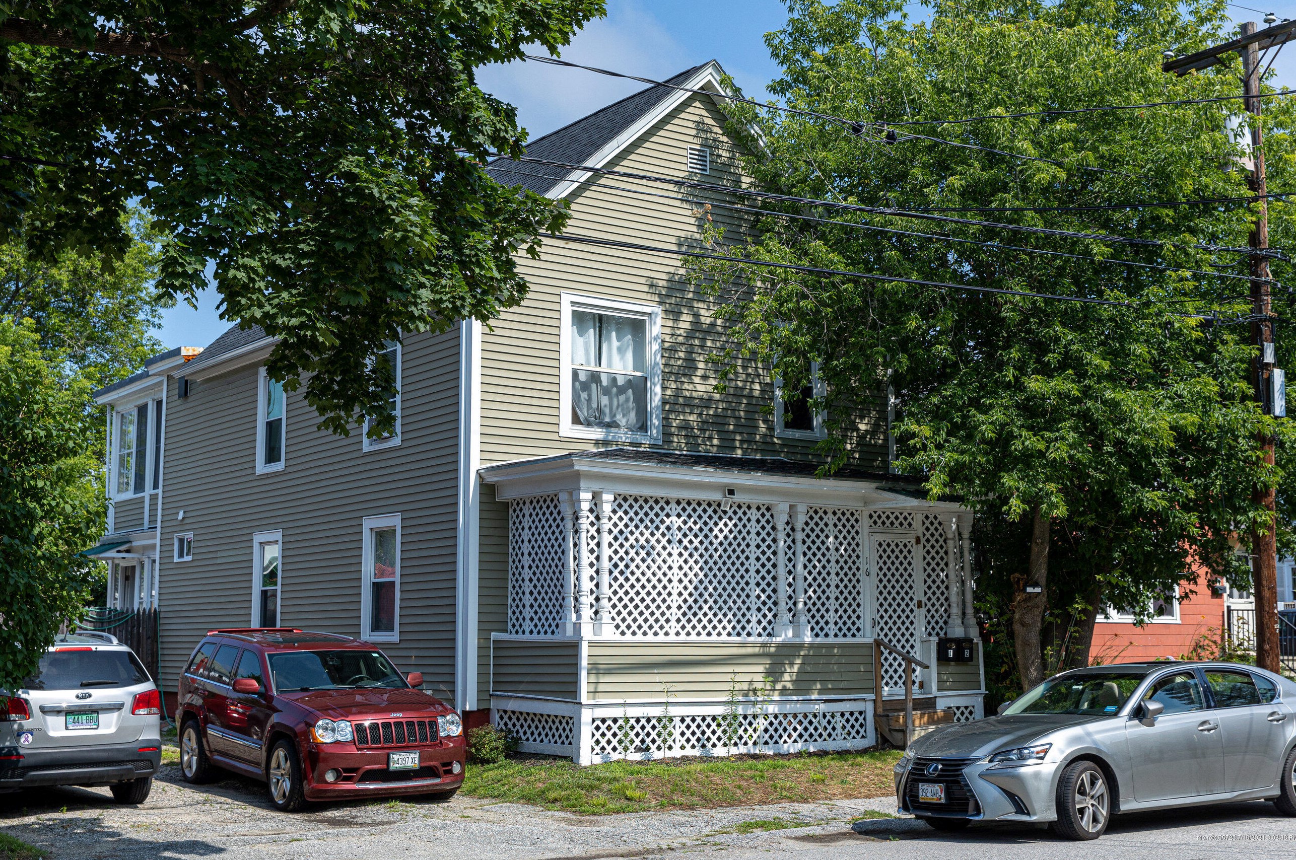 16 Orange St, Lewiston, ME 04240