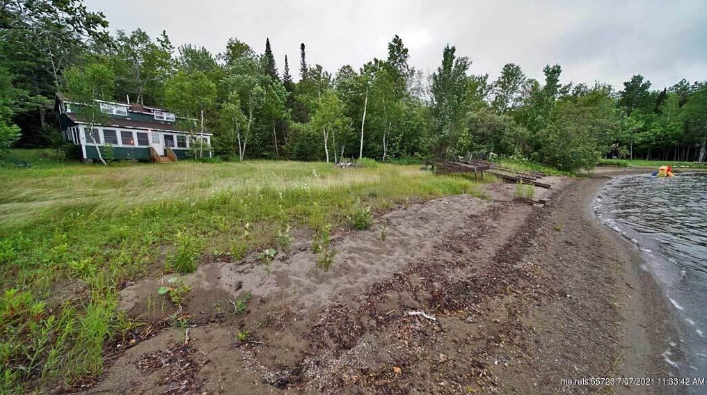 169 Shore Rd, Houlton, ME 04730-4540