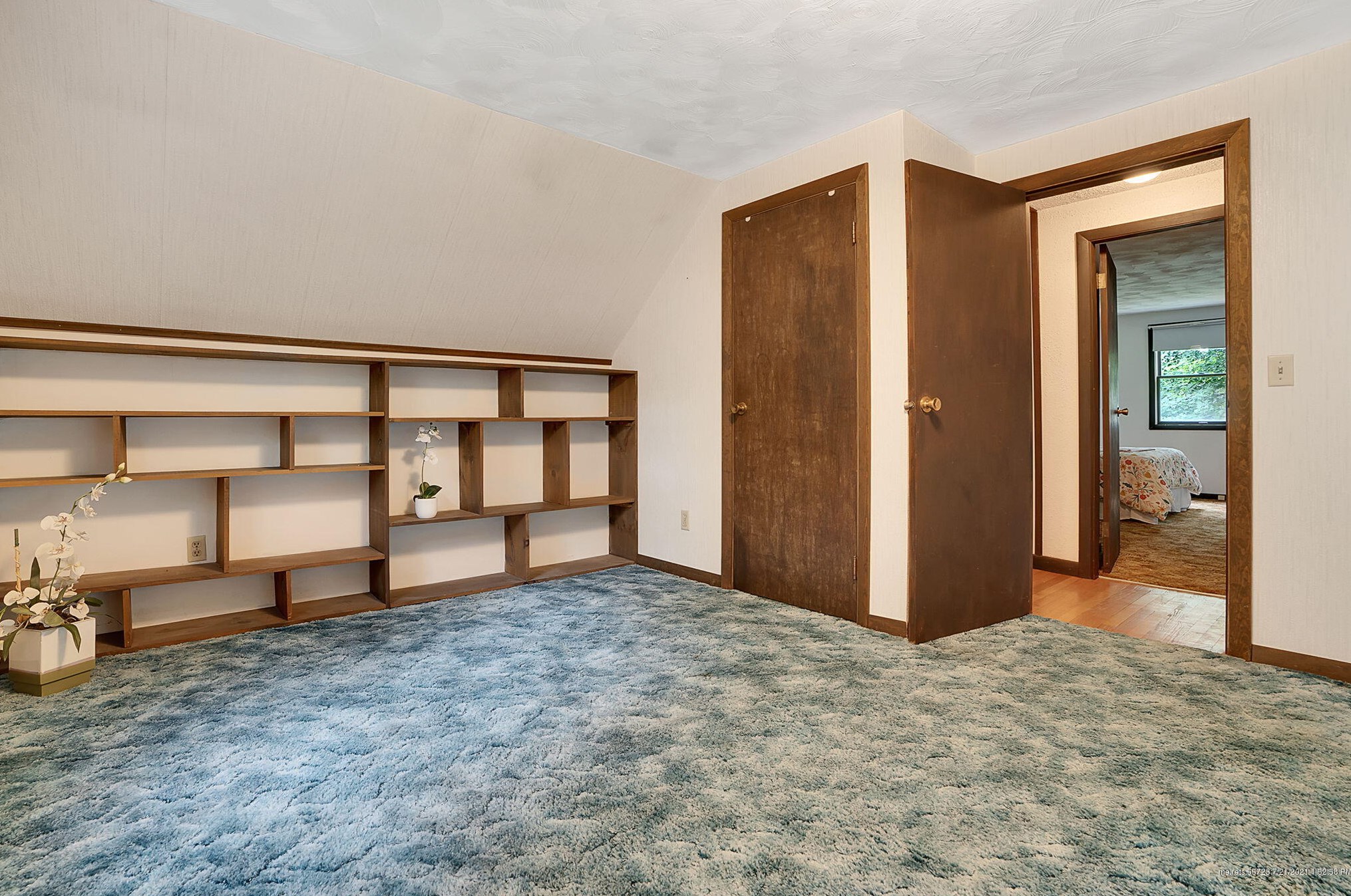 28 Collinwood Cir, Windham ME  04062-5156 exterior