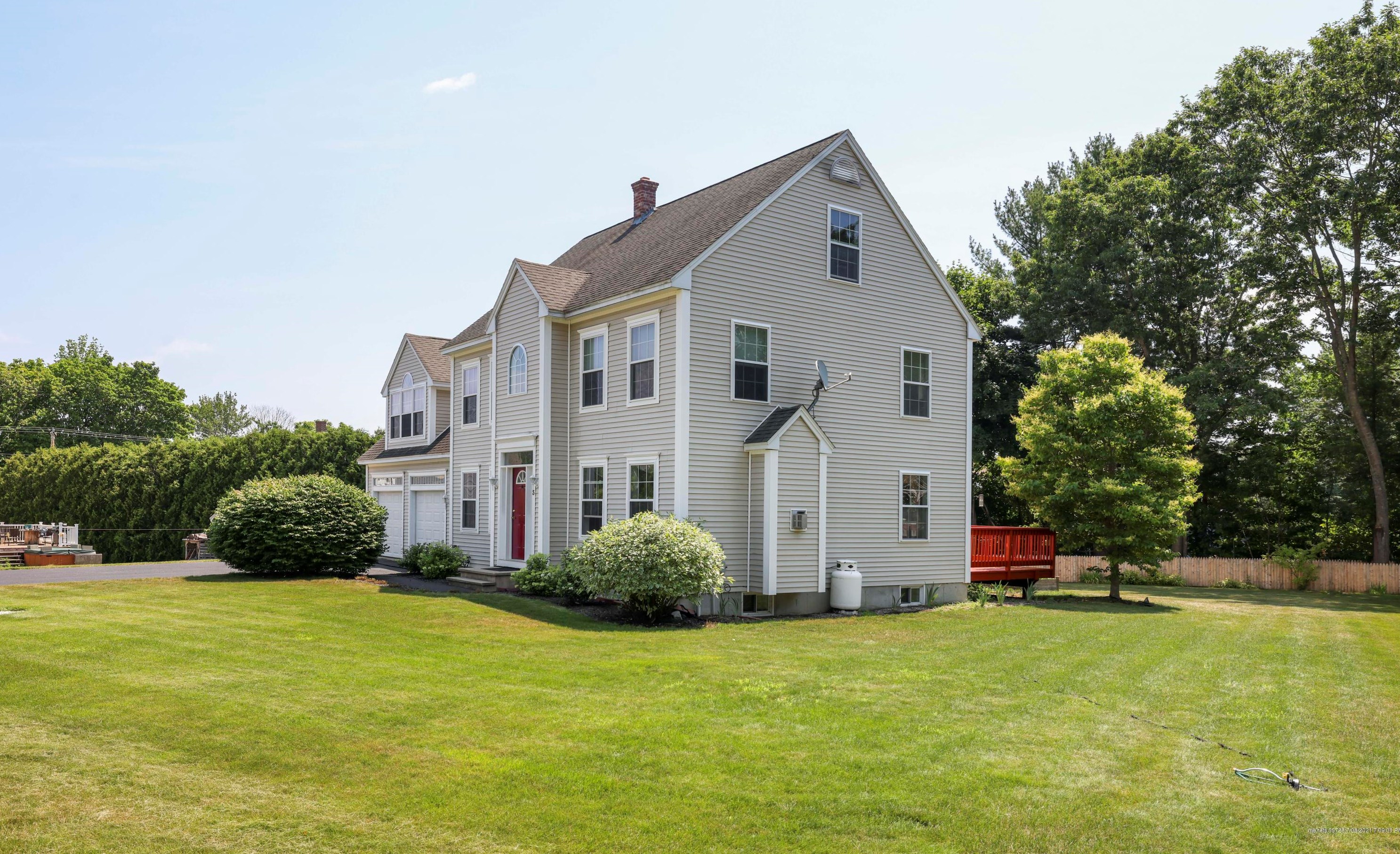 3 Century Dr, Biddeford, ME 04005