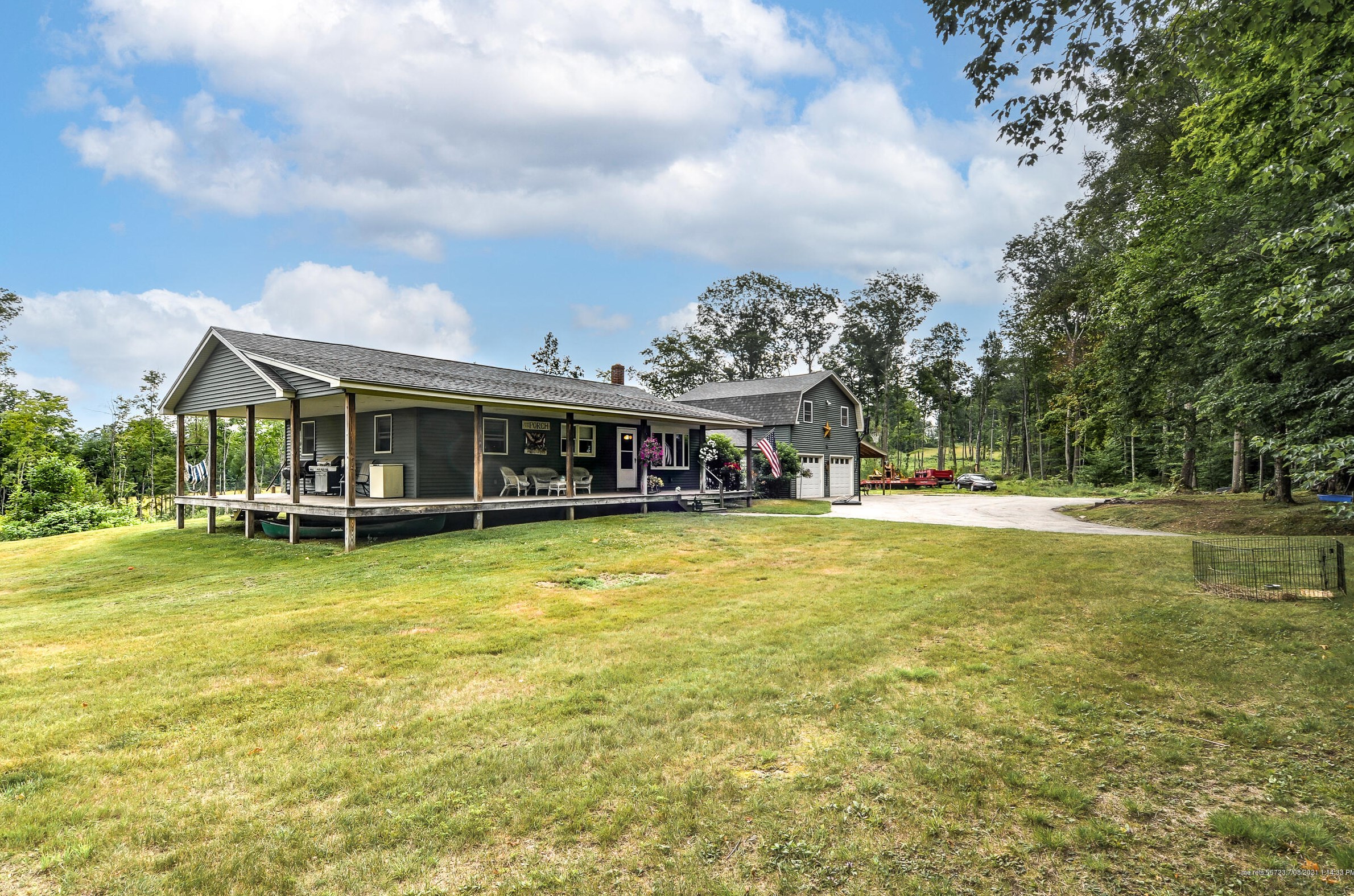 376 E Oxford Rd, South Paris, ME 04281