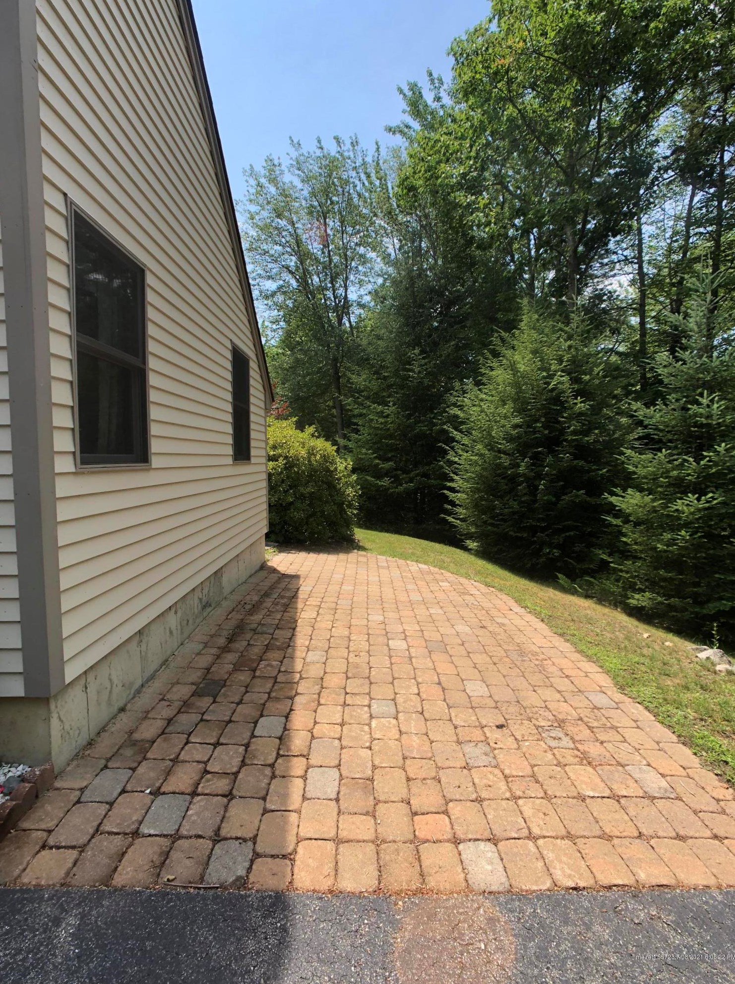 2 Kimberley Cir, Mere Point, ME 04011