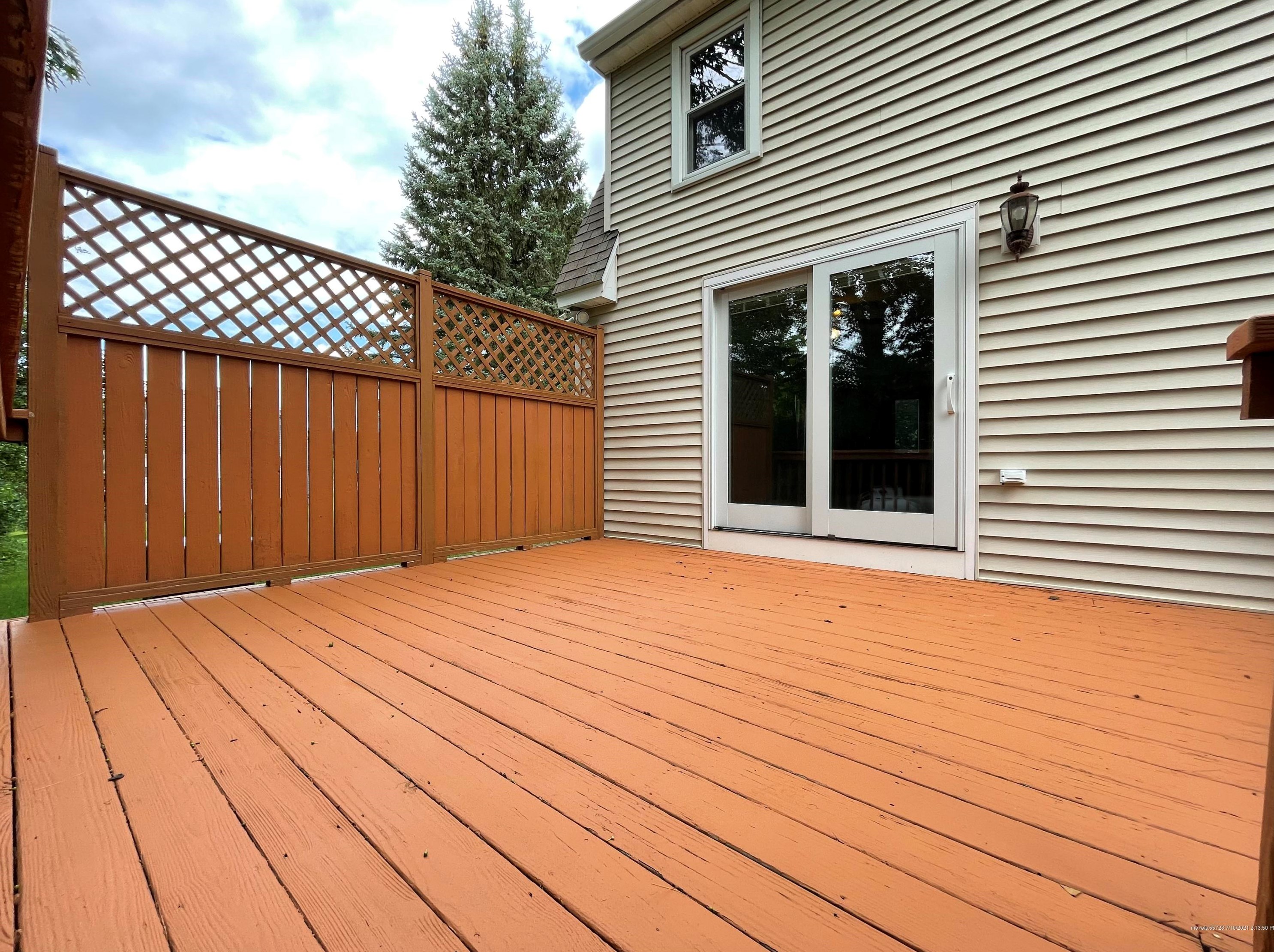 212 Prospect St, Westbrook ME  04092-2648 exterior