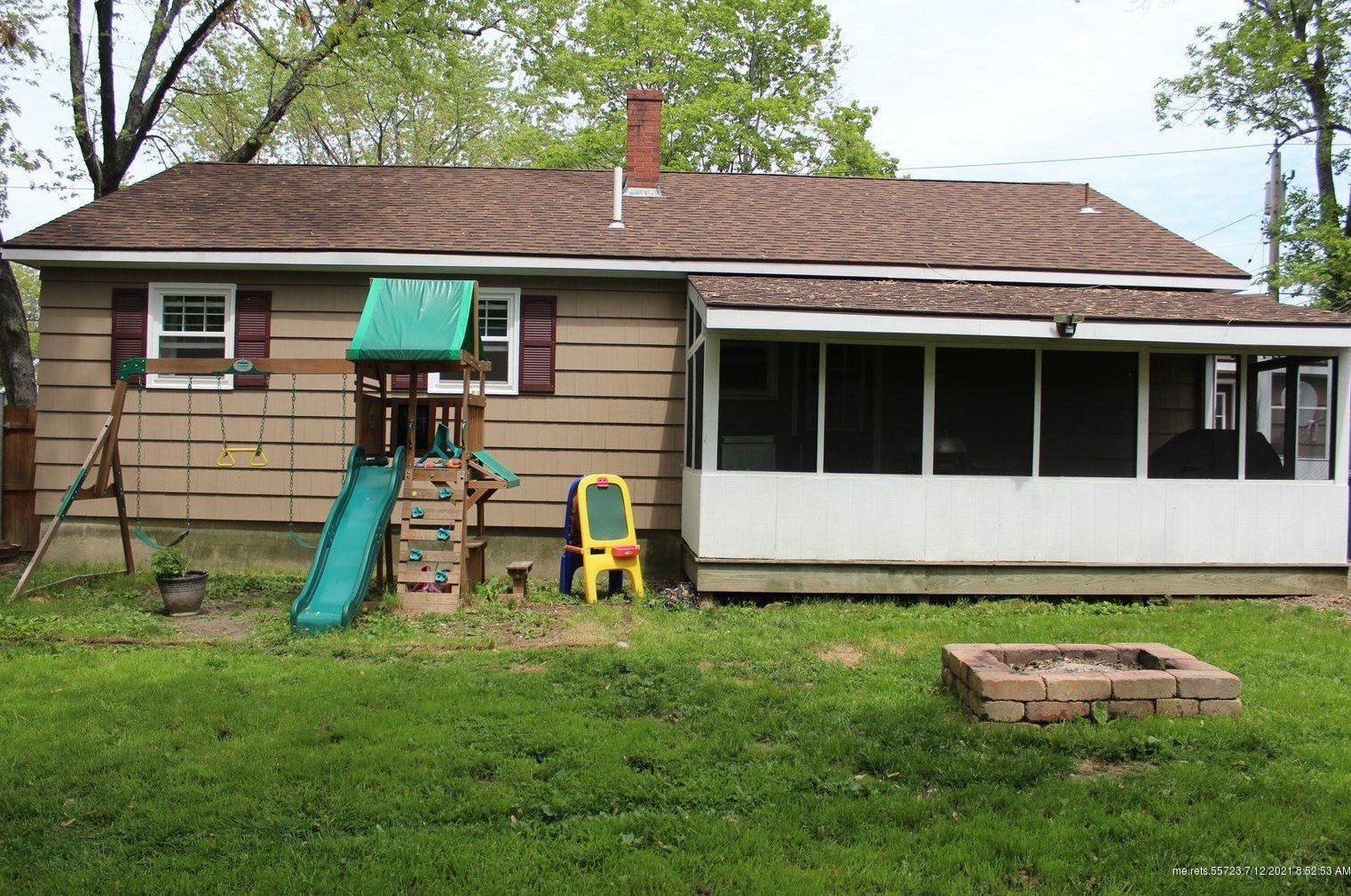 14 Lemist St, Bangor ME  04401-3432 exterior