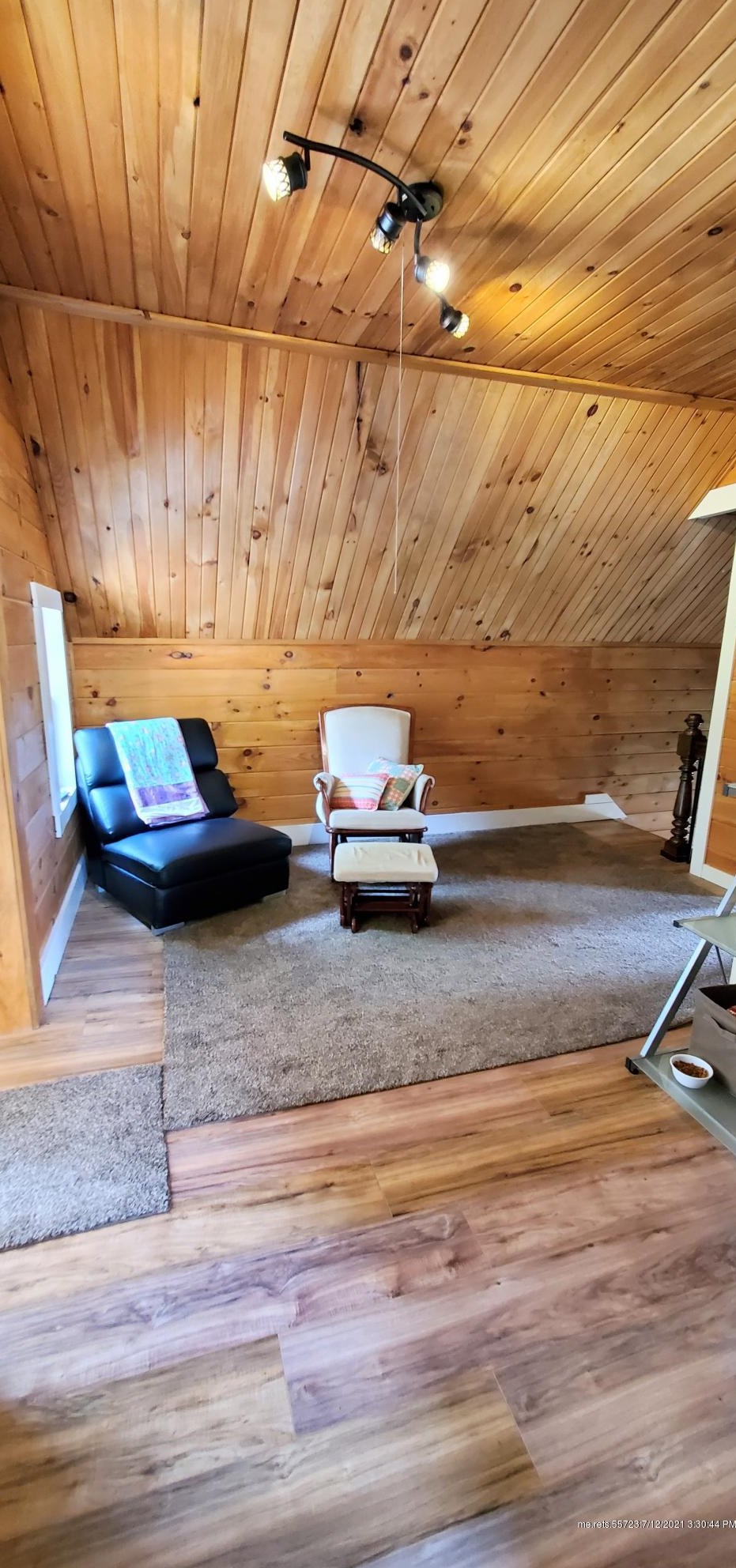 1073 Main St, Clinton ME  04927-3104 exterior