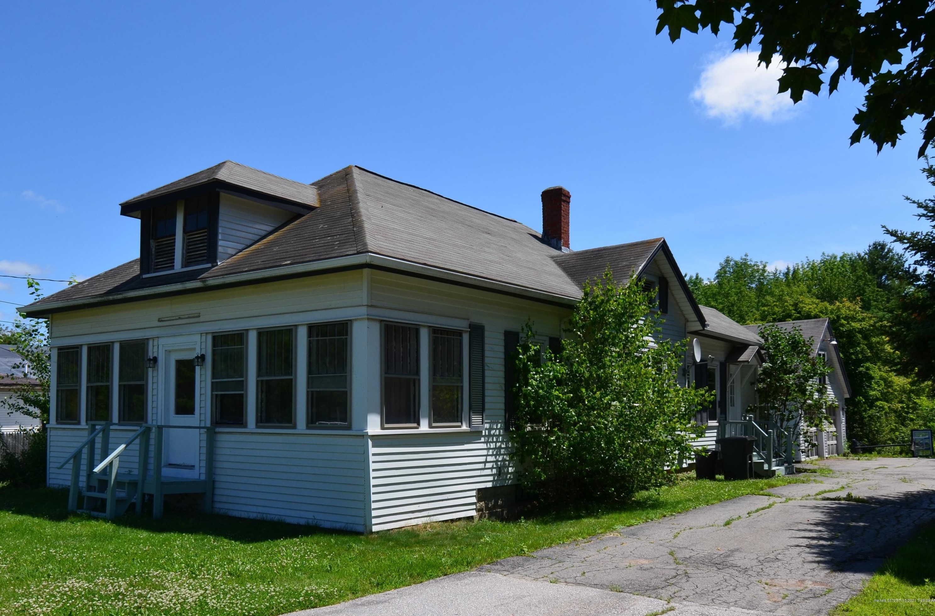 170 River Rd, Orrington, ME 04474