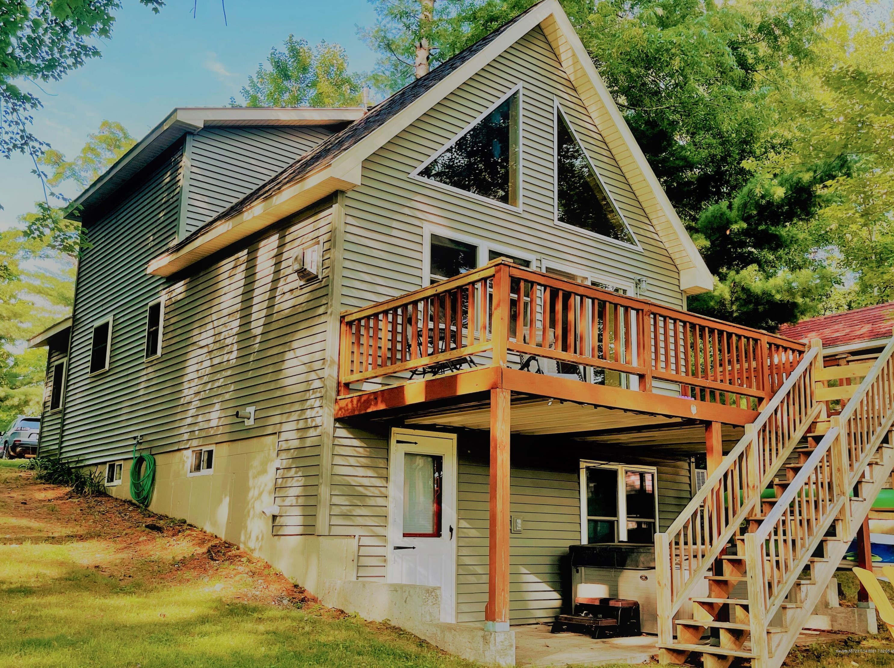 79 Spaulding Point Rd, Belgrade, ME 04917
