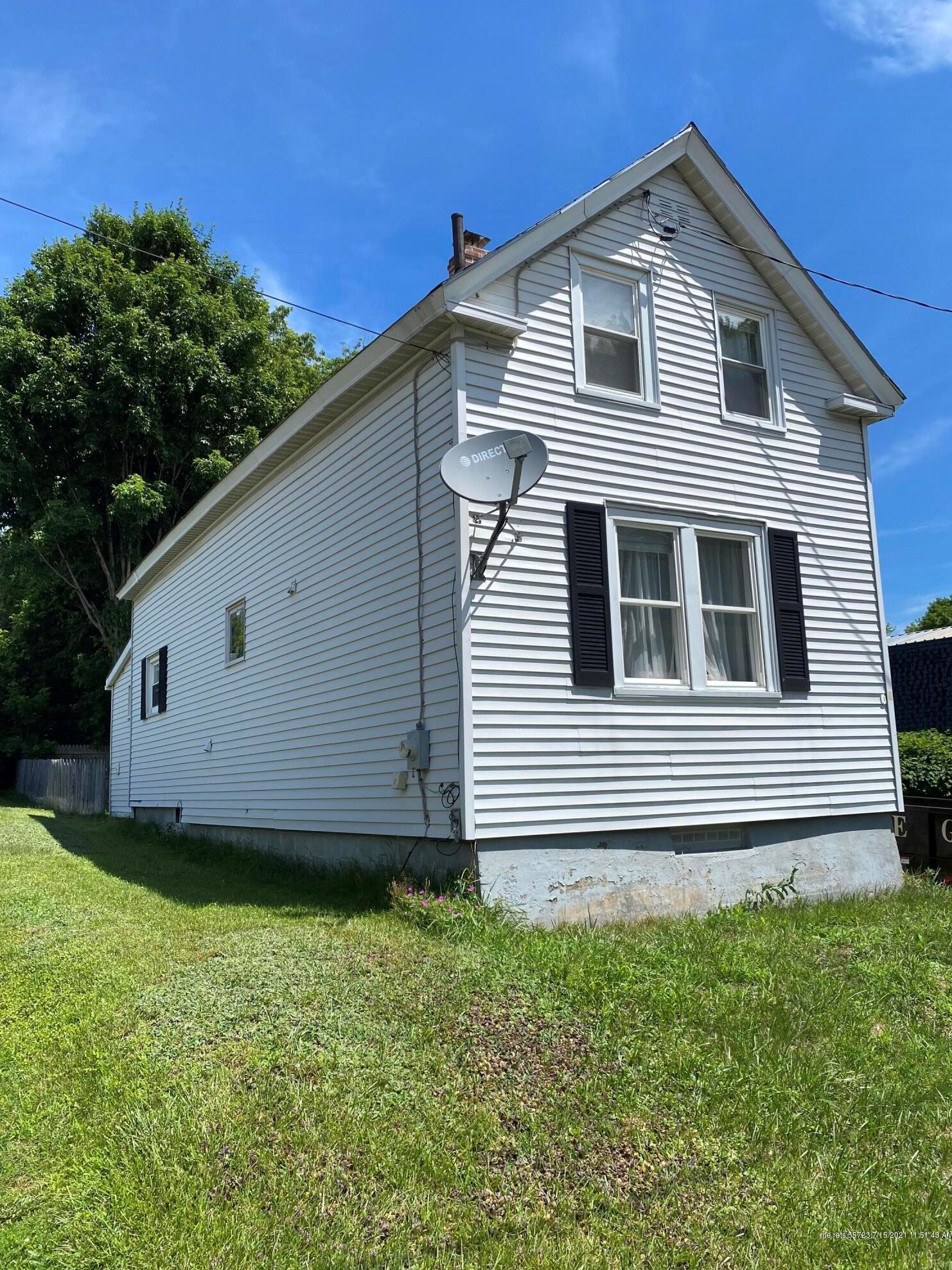6 Linden St, Waterville, ME 04901