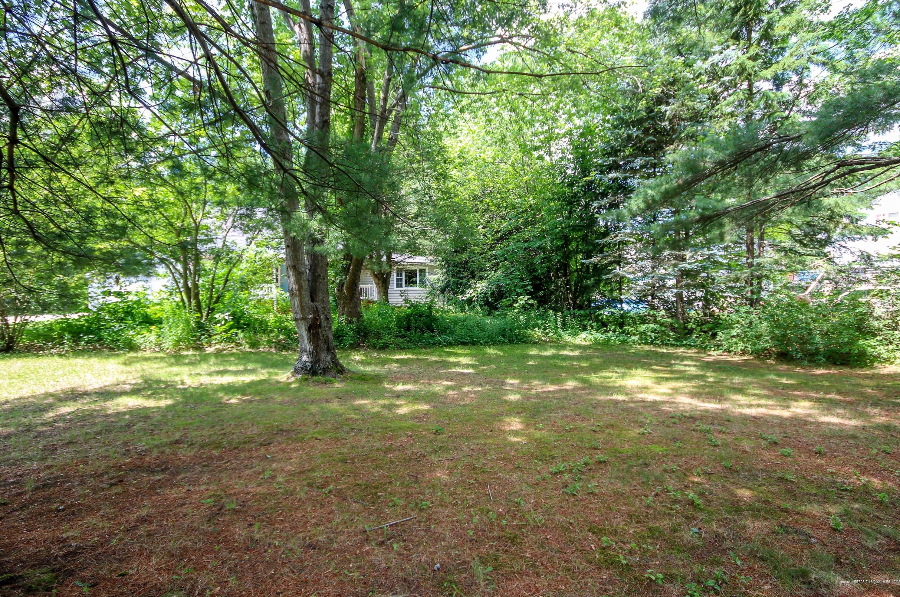 38 Garfield St, Saco ME 04072-2406 exterior