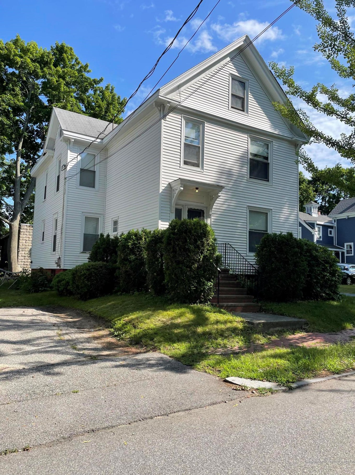 40 Fessenden St, Portland, ME 04103