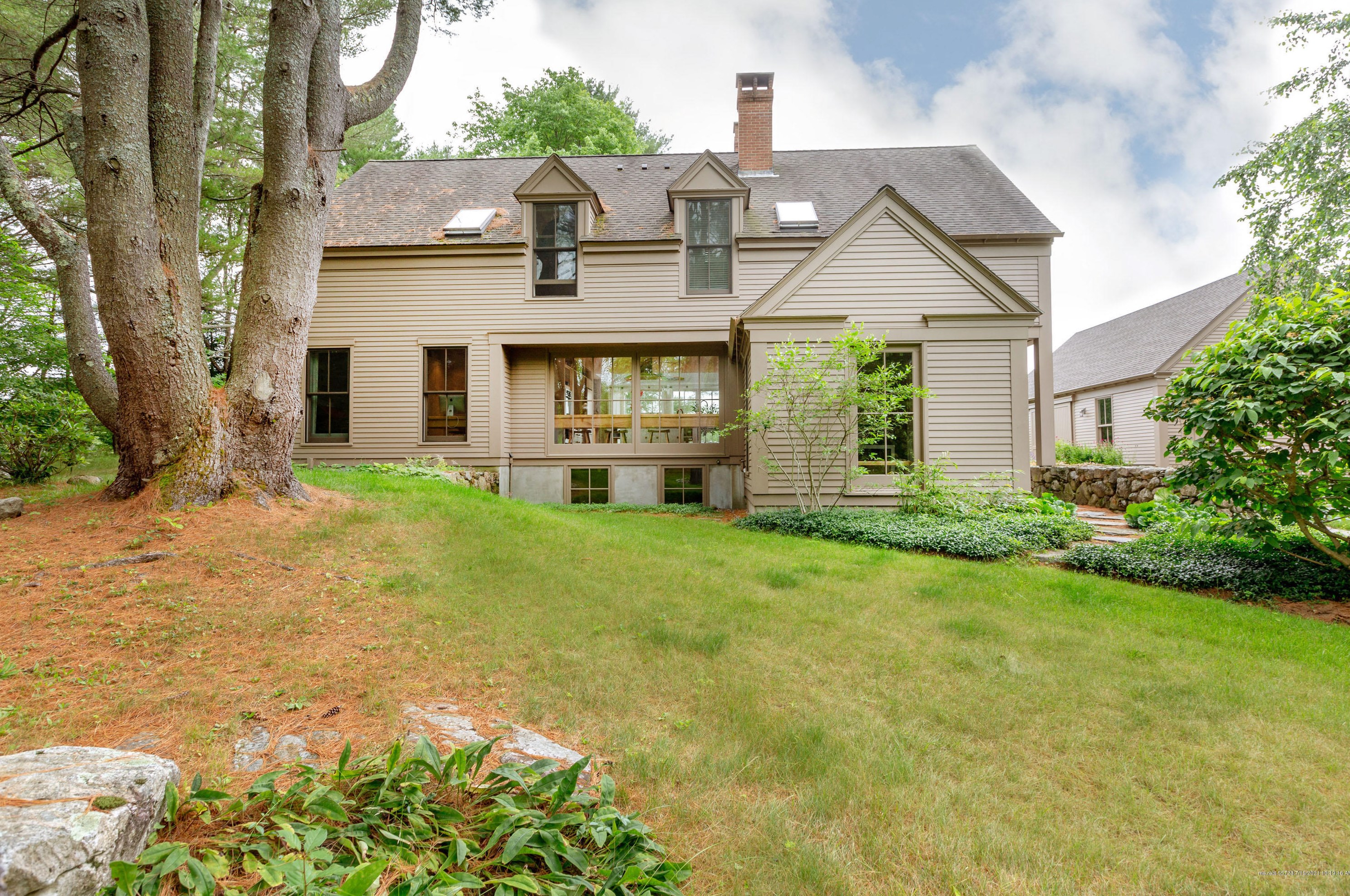 1 Otter Trce, Mere Point, ME 04011