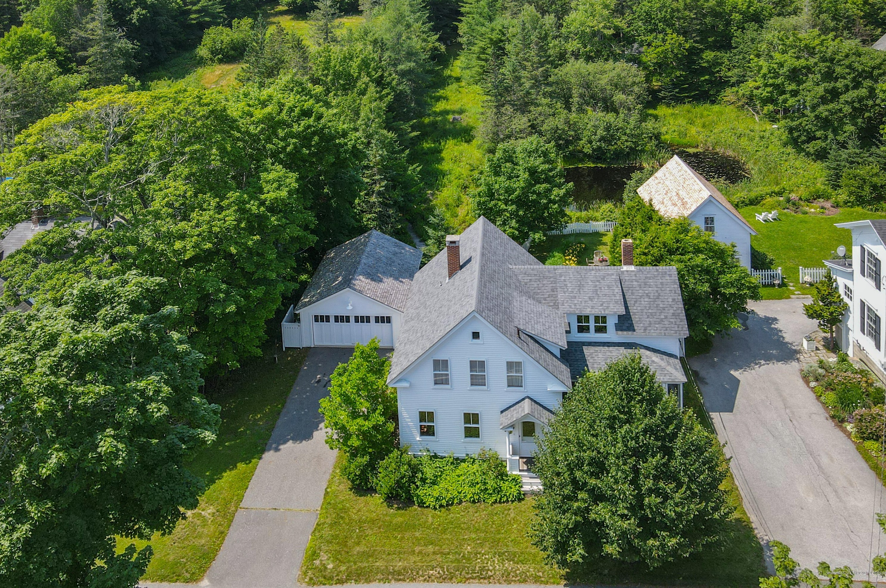 1105 Main St, Mount Desert, ME 04660