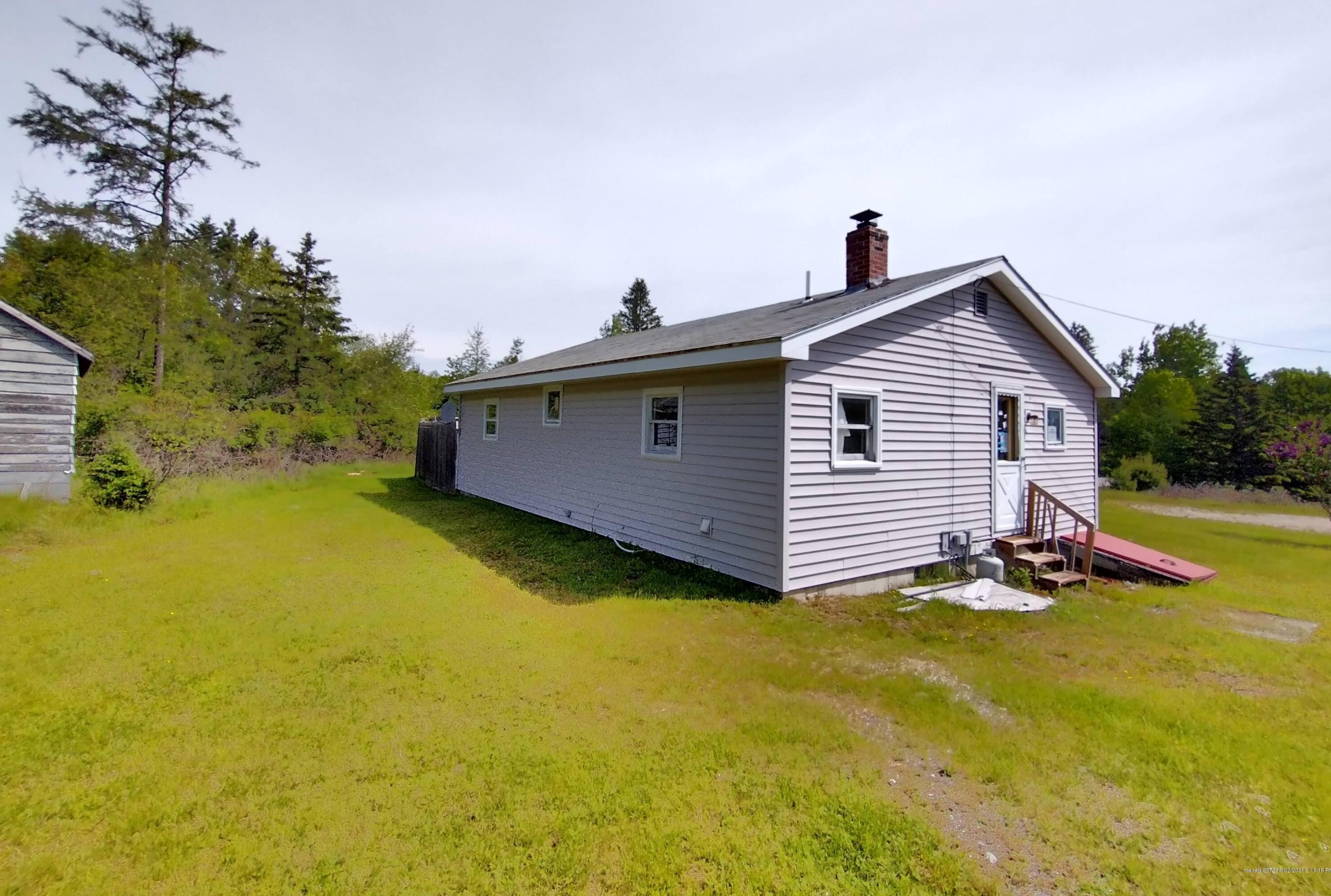 119 East Side Rd, Hancock, ME 04640