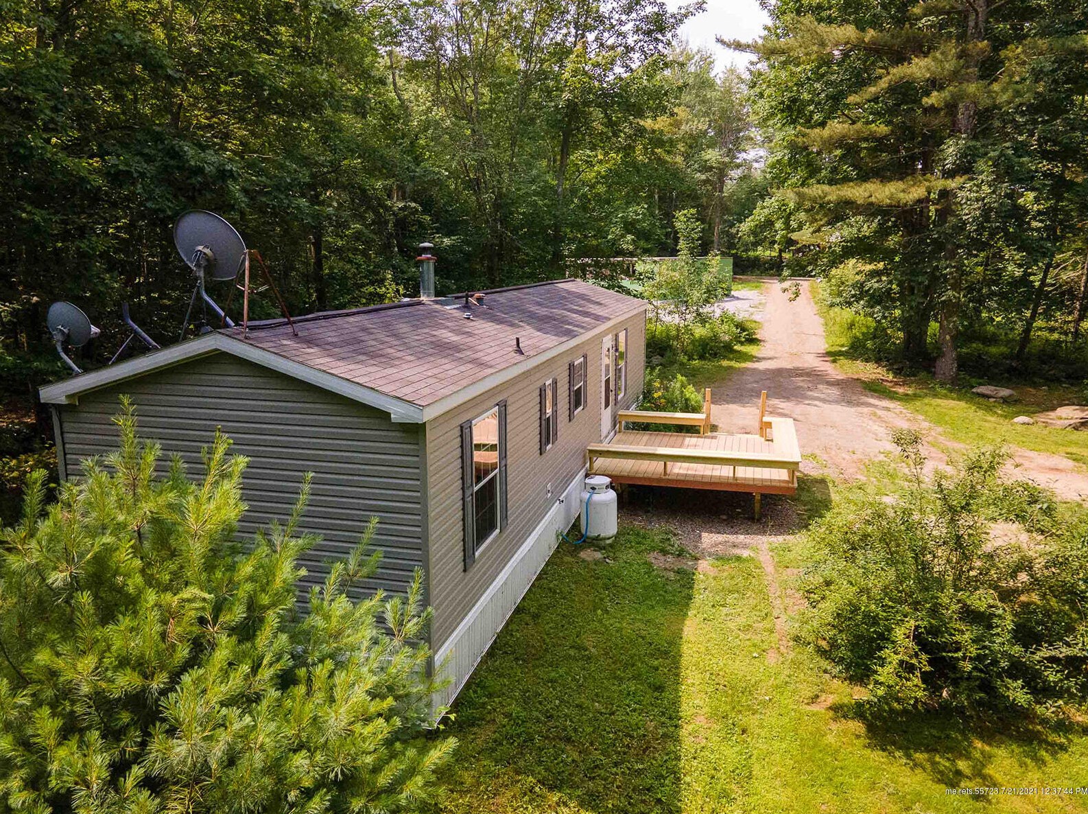 30 Jones Hill Rd, Union, ME 04862 exterior