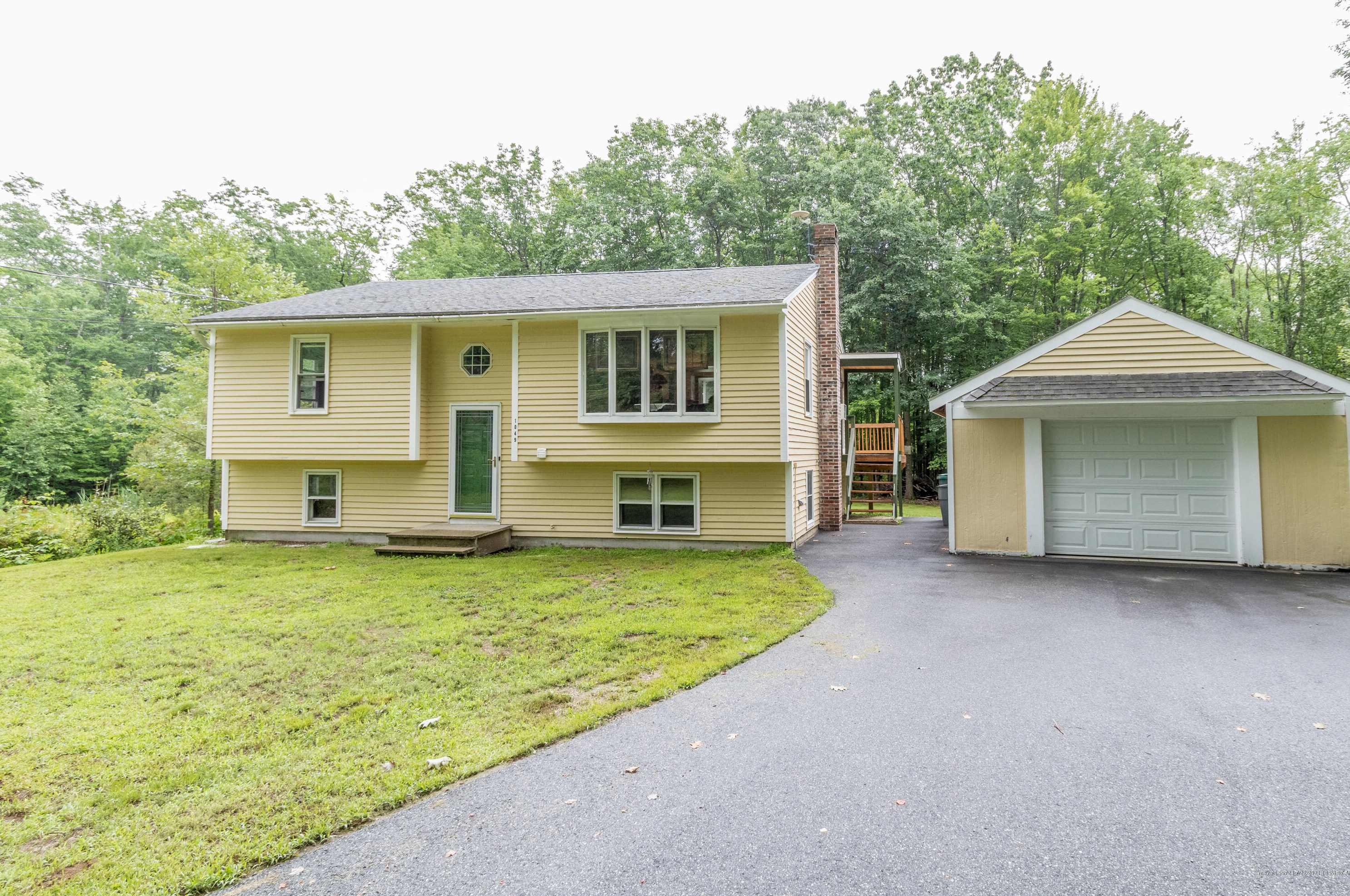 1049 New County Rd, Biddeford, ME 04005