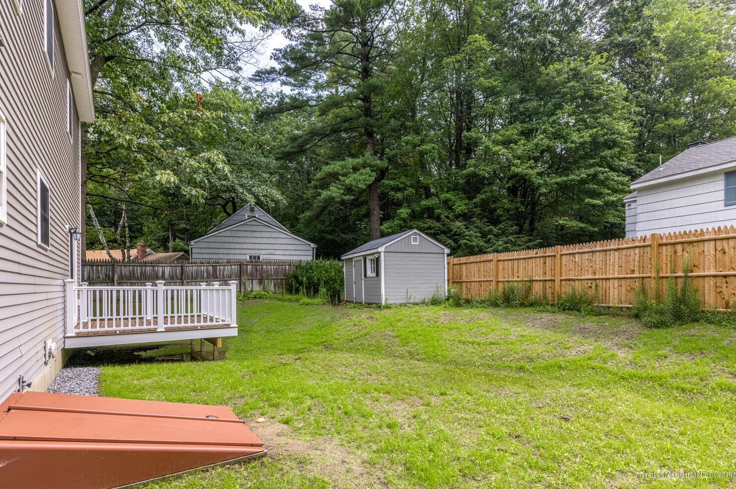 47 Penwood Dr, Portland ME  04102-1311 exterior