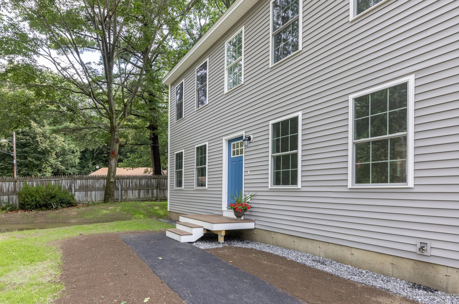 47 Penwood Dr, Portland ME  04102-1311 exterior