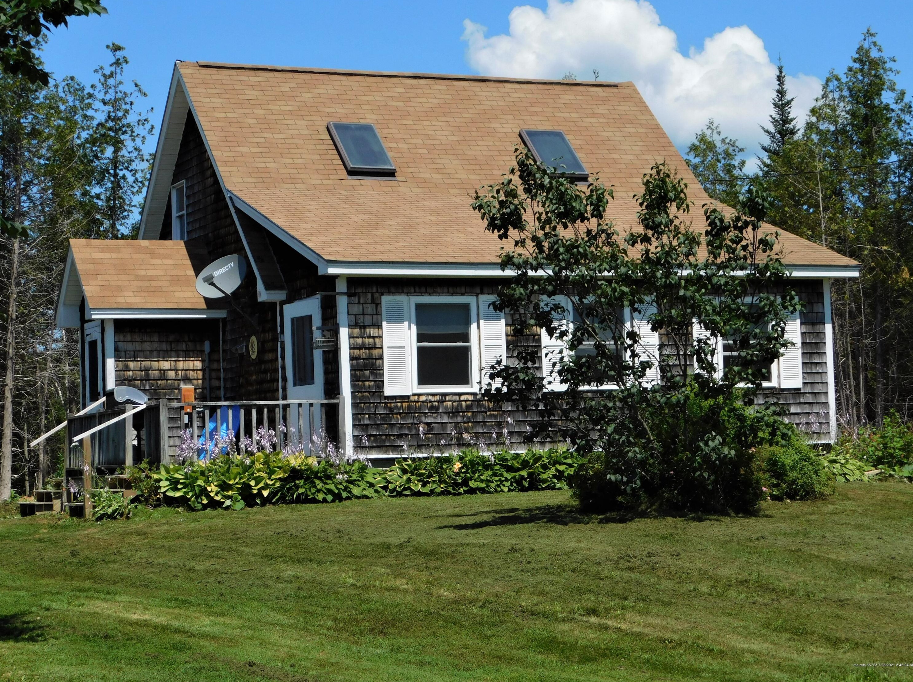 722 Garland Rd, Dexter, ME 04930 exterior