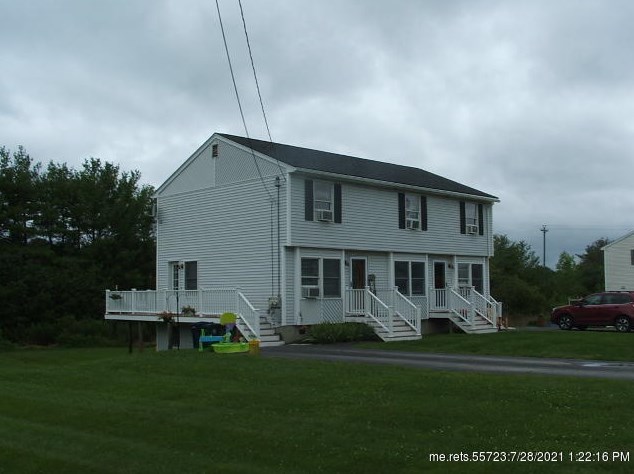 26-28 Alexander Dr, Biddeford, ME 04005