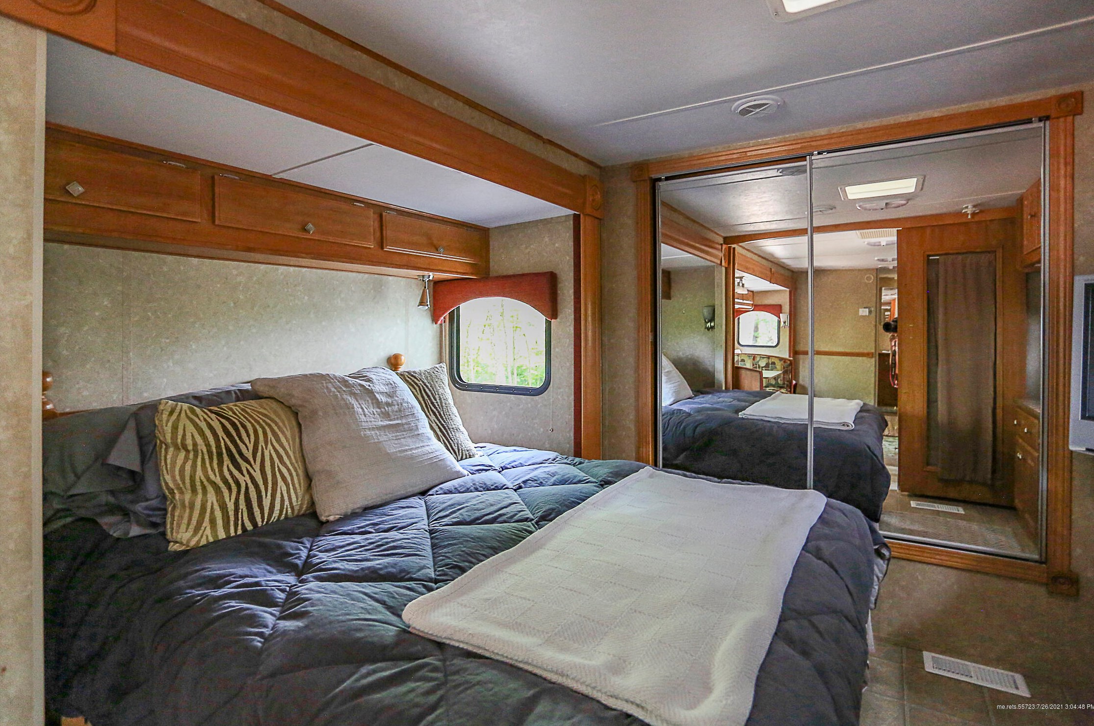 6 Boslee Dr, Brooks ME  04921-3155 exterior