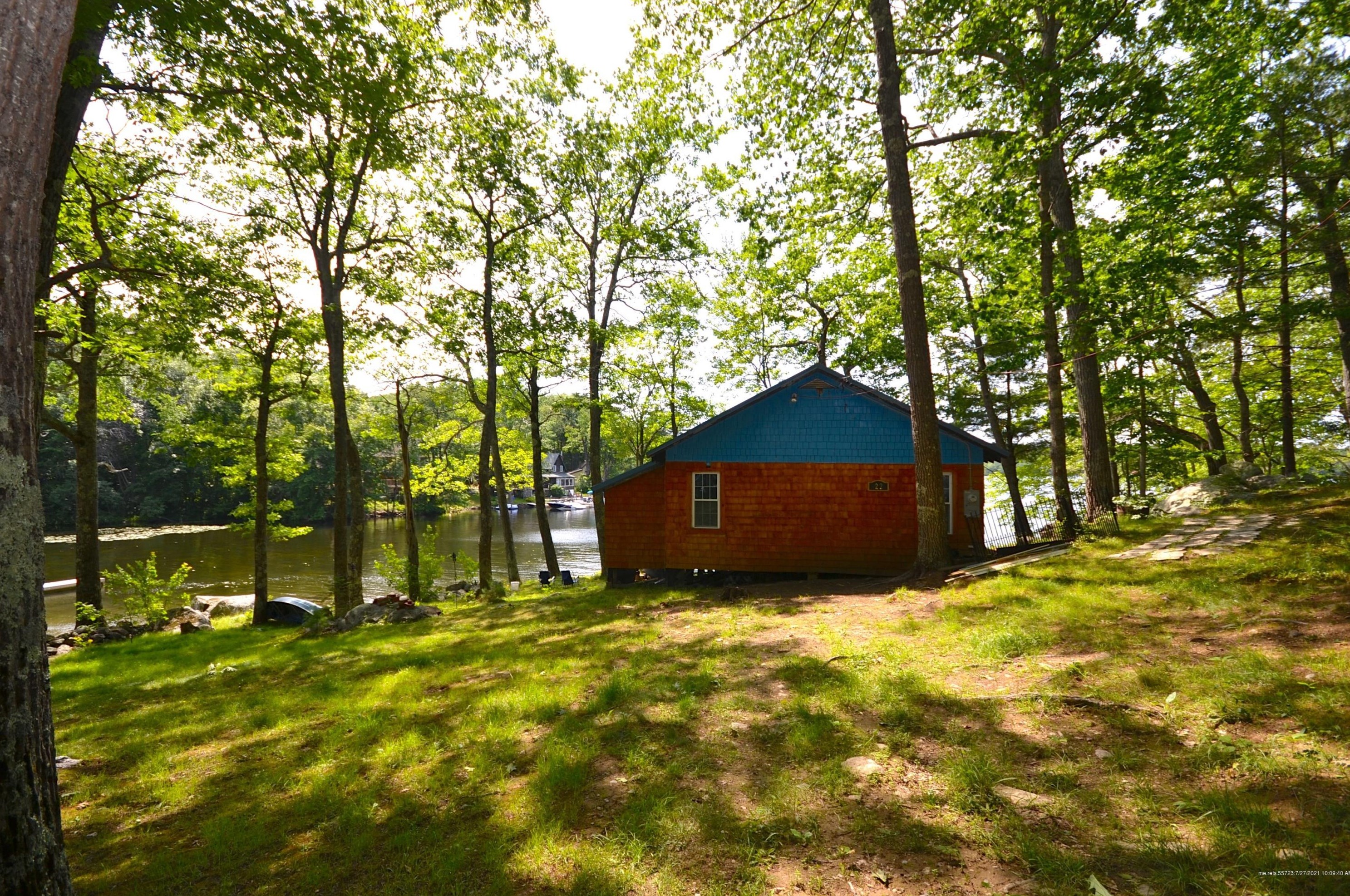 22 Spring Cove Ln, Pittston, ME 04345-6306