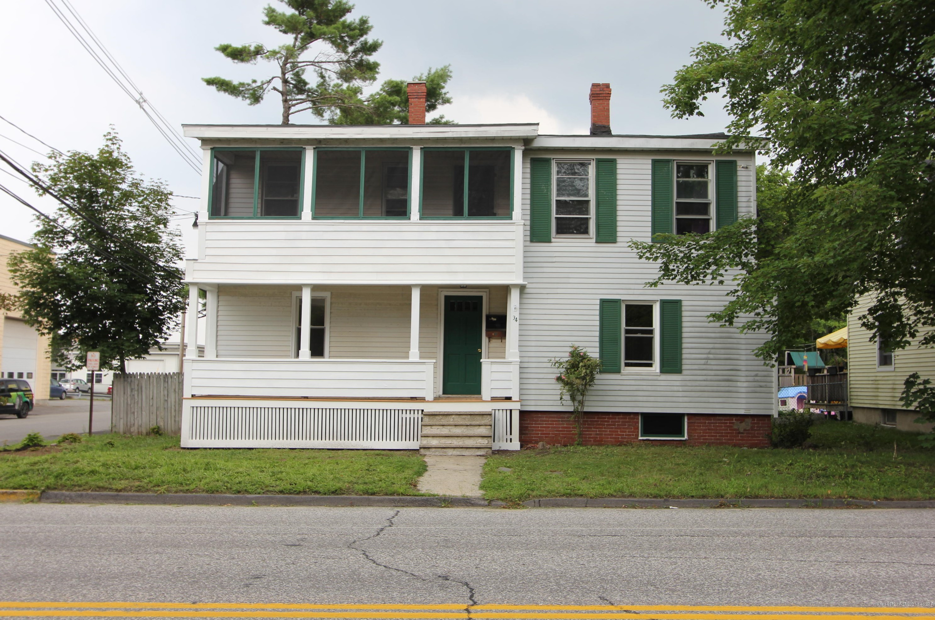 34 Saco St, Westbrook, ME 04092-2832