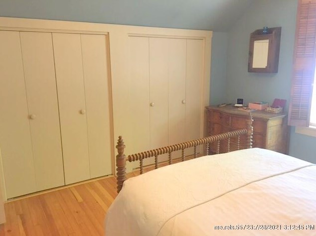 22 Prospect St, Skowhegan ME  04976-1912 exterior